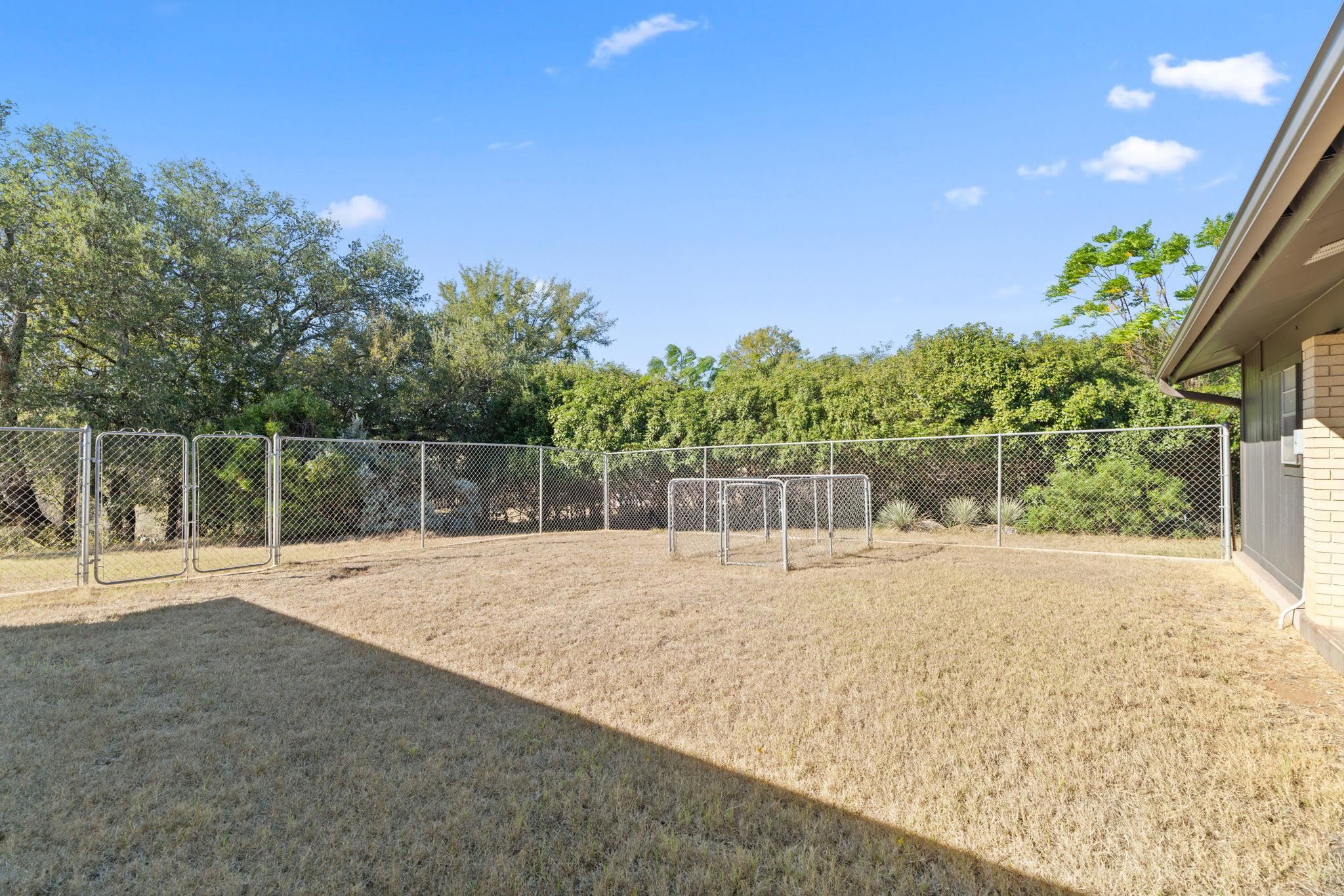 2510 Oak Trail