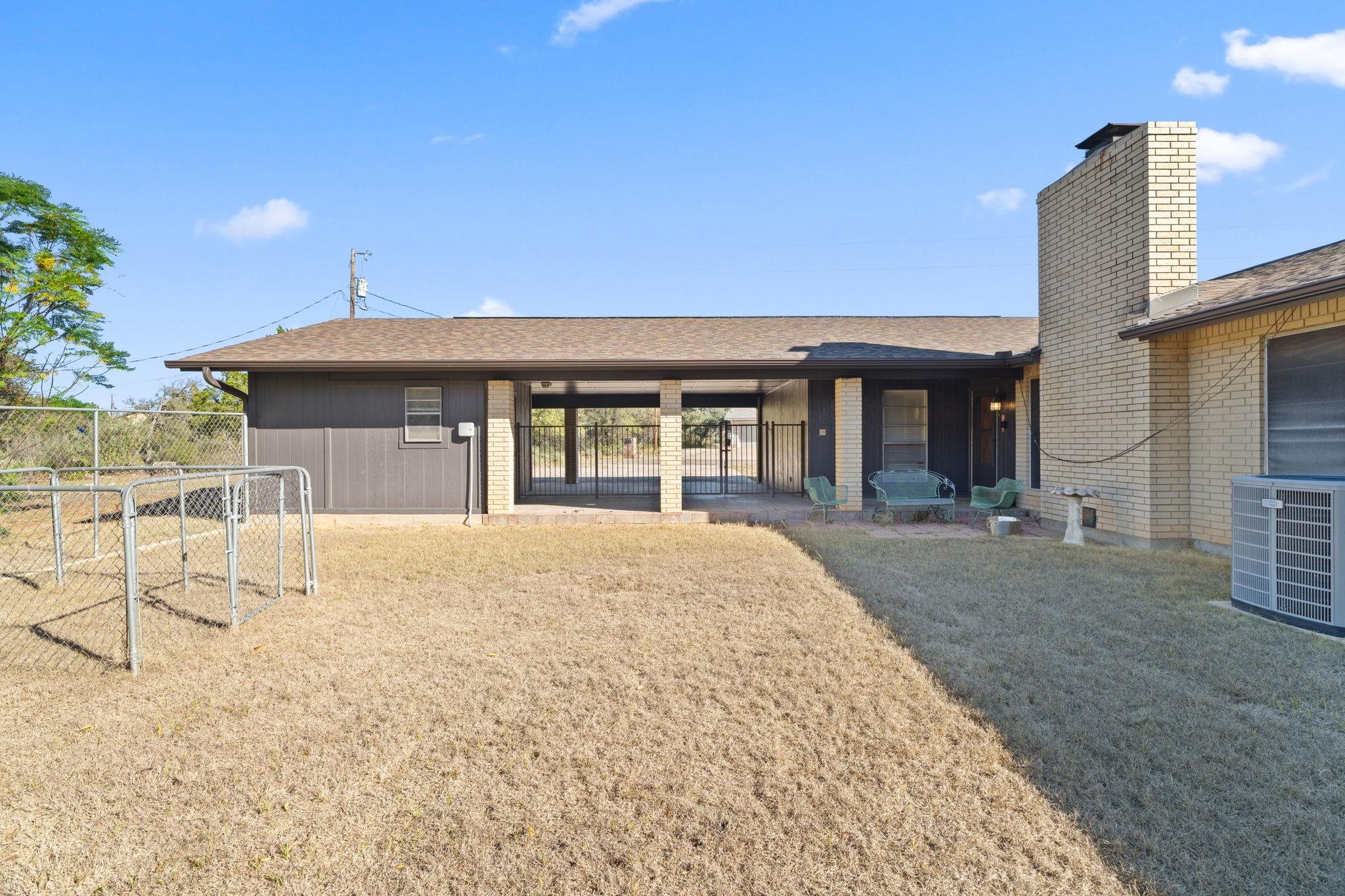 2510 Oak Trail