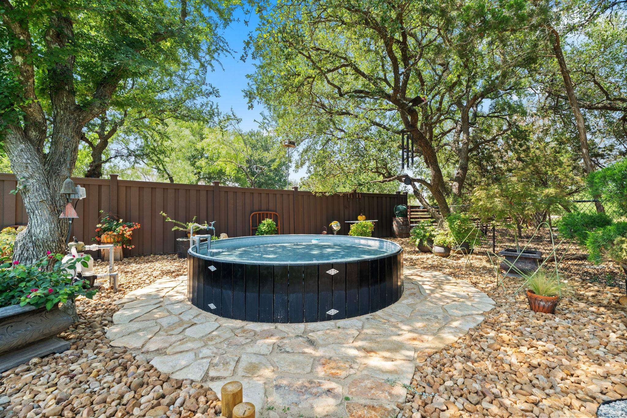 813 Lacey Oak Circle
