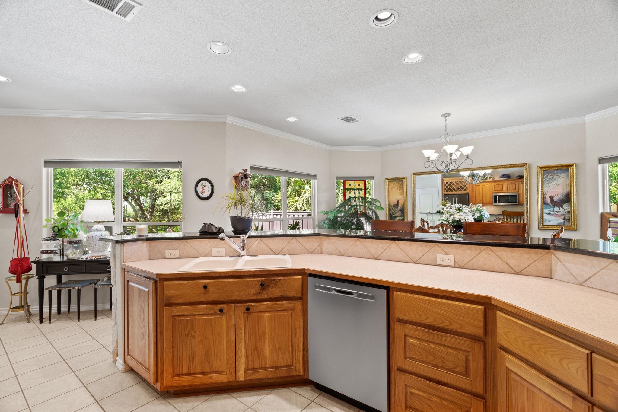813 Lacey Oak Circle