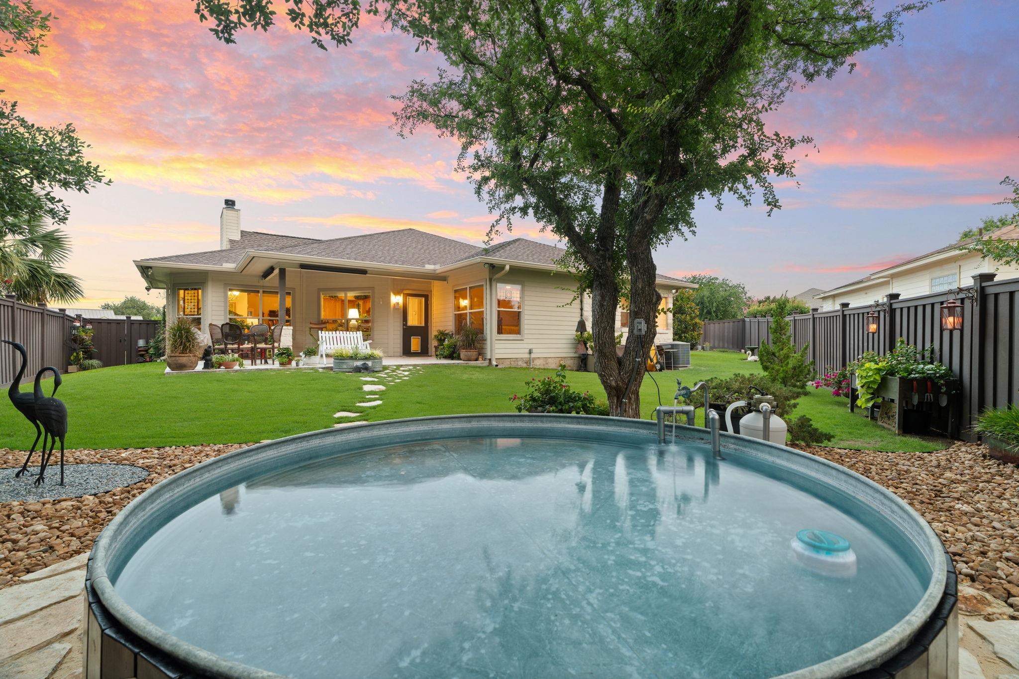 813 Lacey Oak Circle