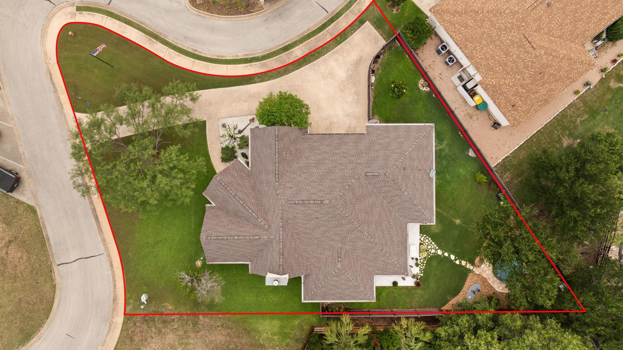 813 Lacey Oak Circle