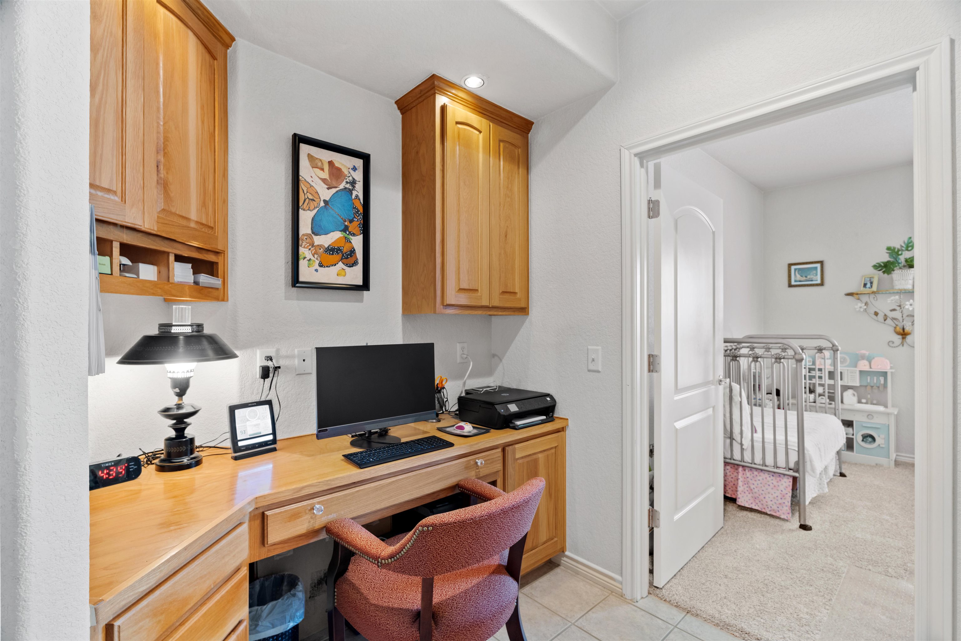 813 Lacey Oak Circle