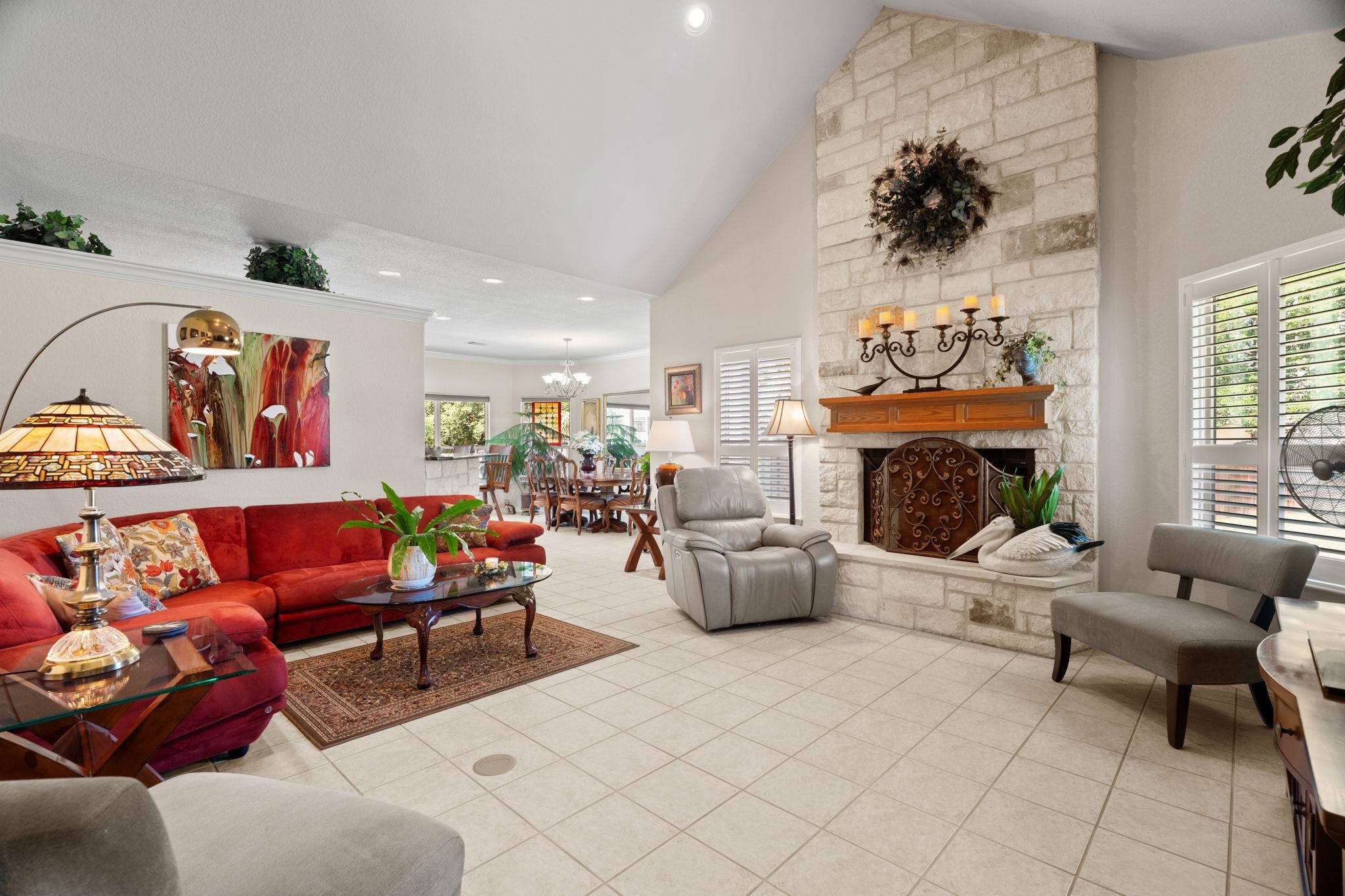 813 Lacey Oak Circle