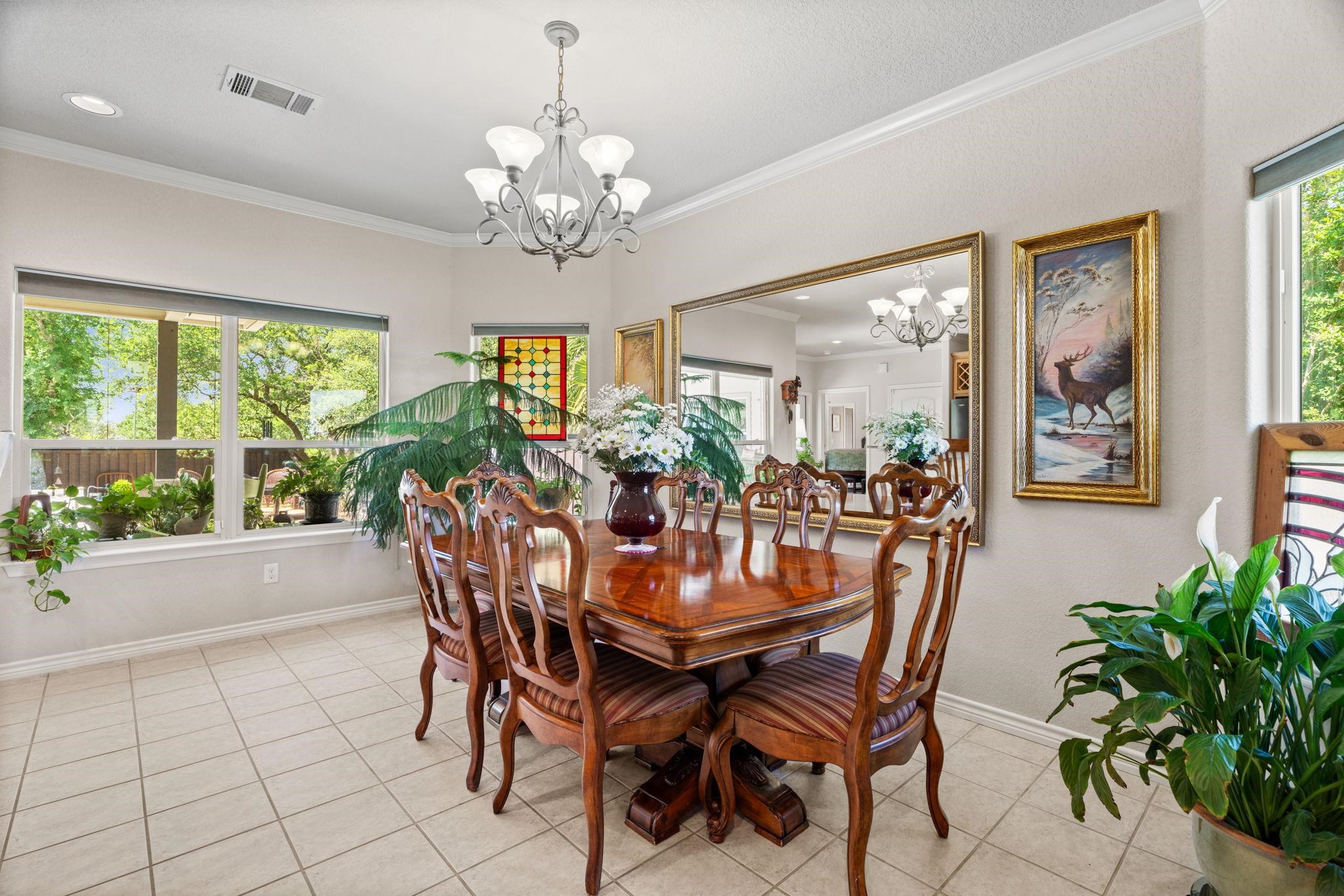813 Lacey Oak Circle