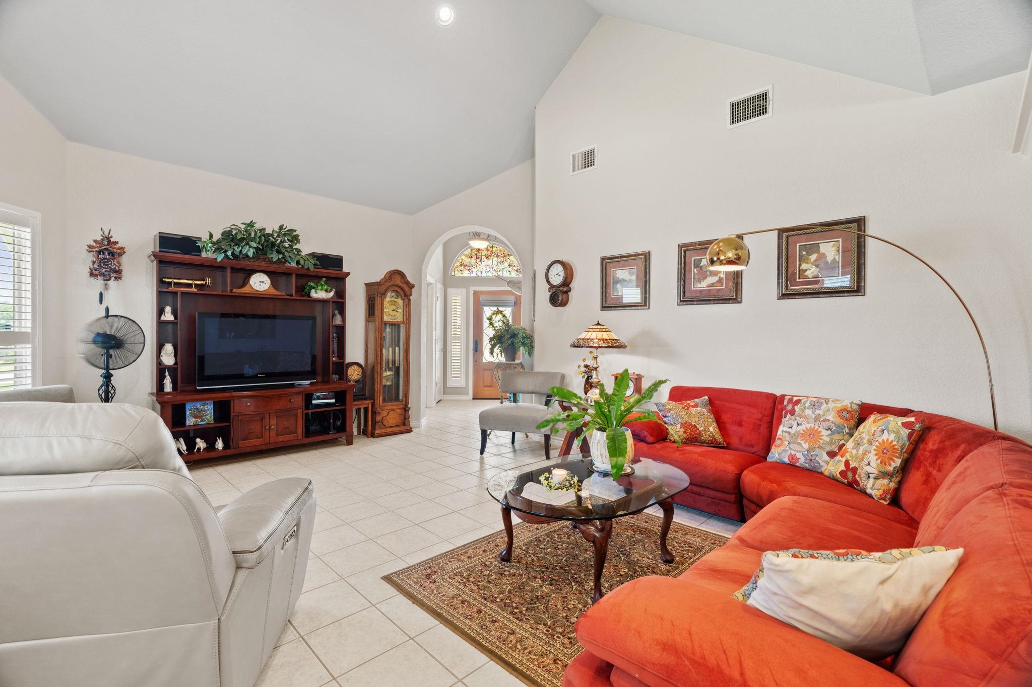 813 Lacey Oak Circle