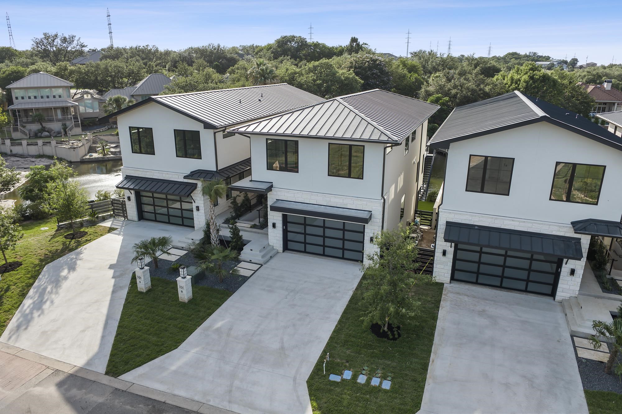 701-A Hi Circle North Drive