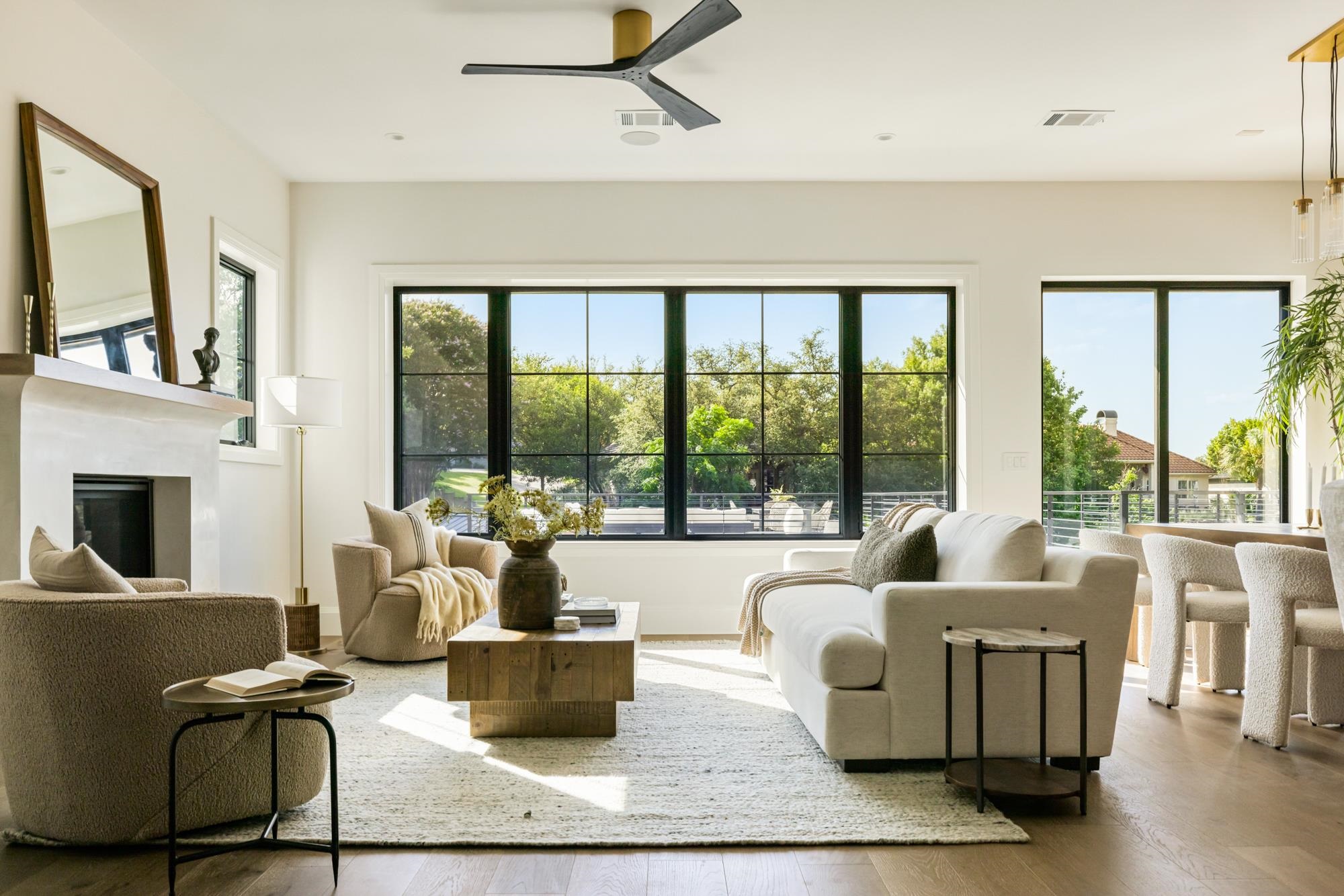 701-A Hi Circle North Drive