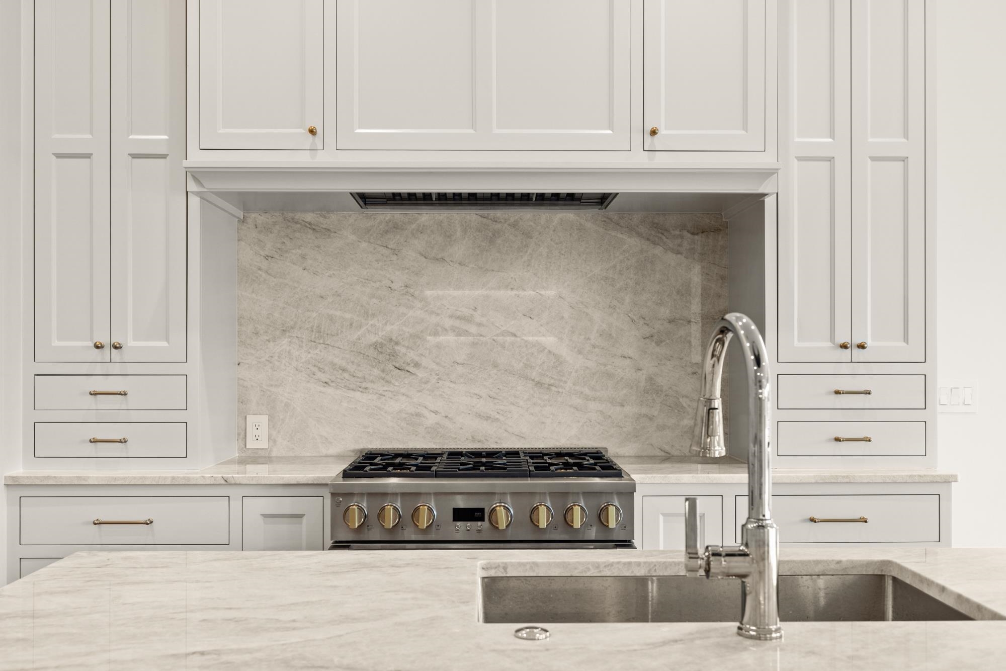 701-A Hi Circle North Drive