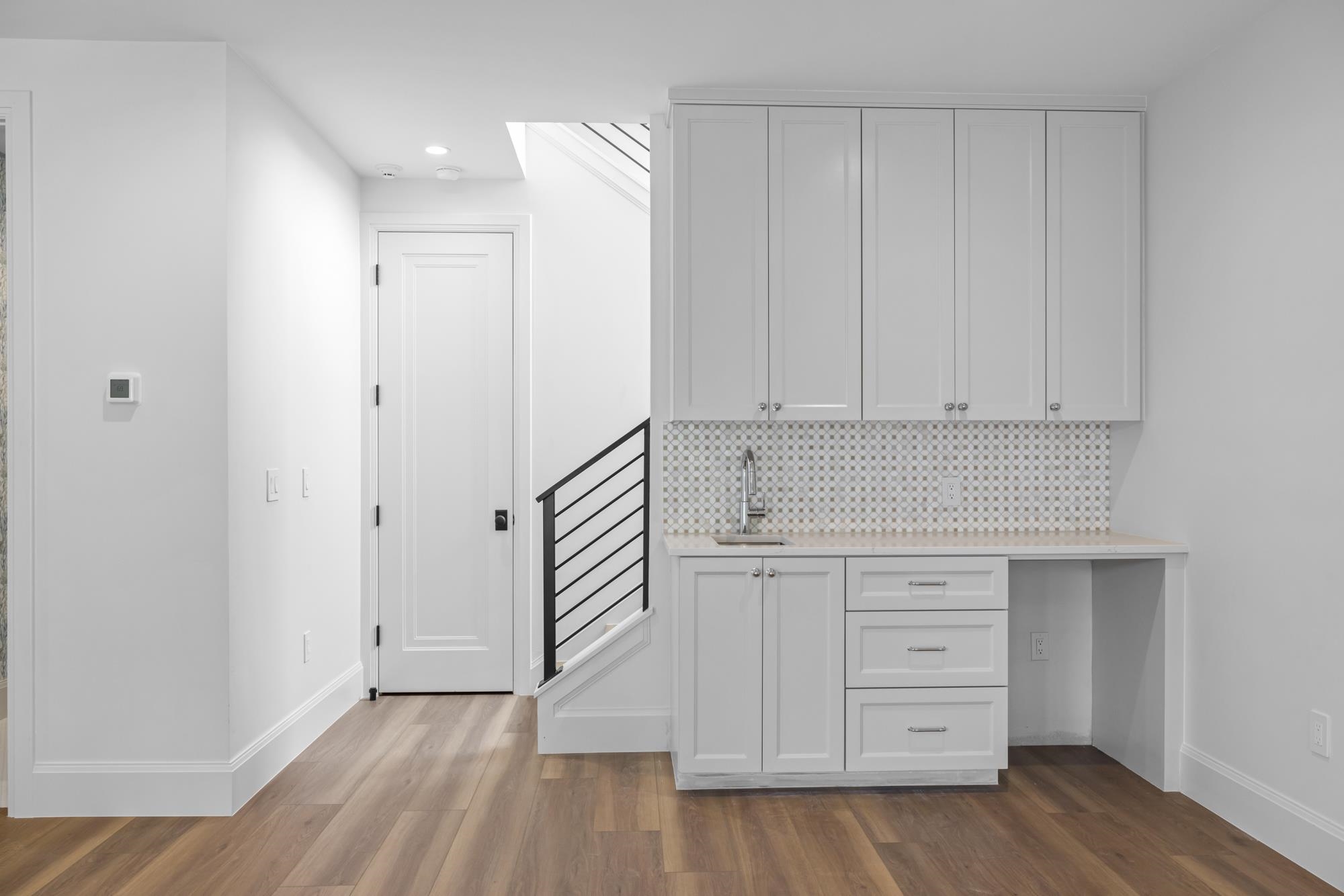 701-A Hi Circle North Drive