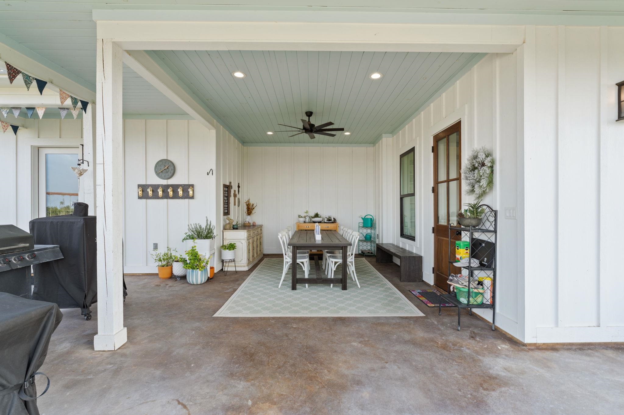 452 Southwick Ranch Rd