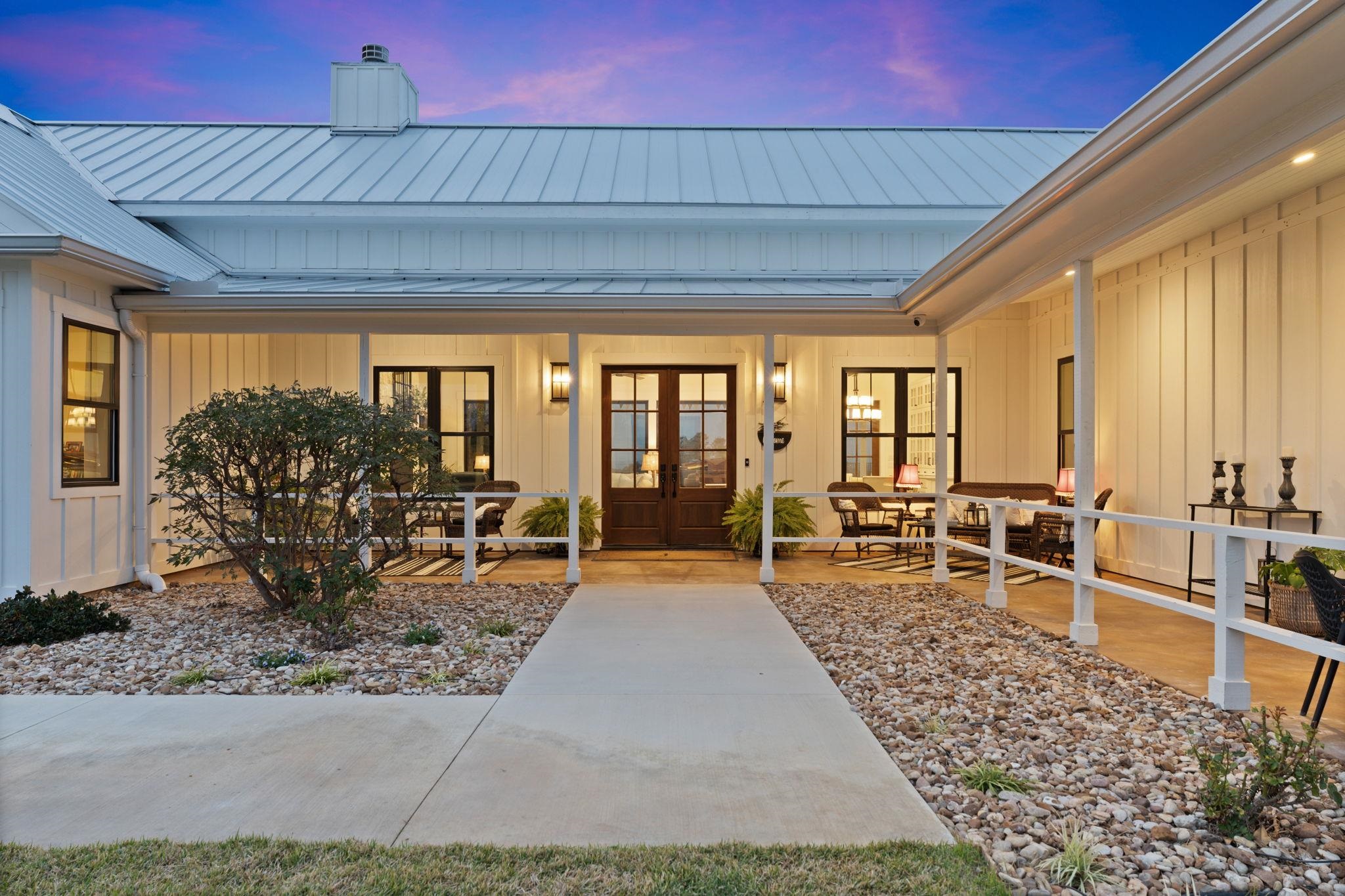 452 Southwick Ranch Rd
