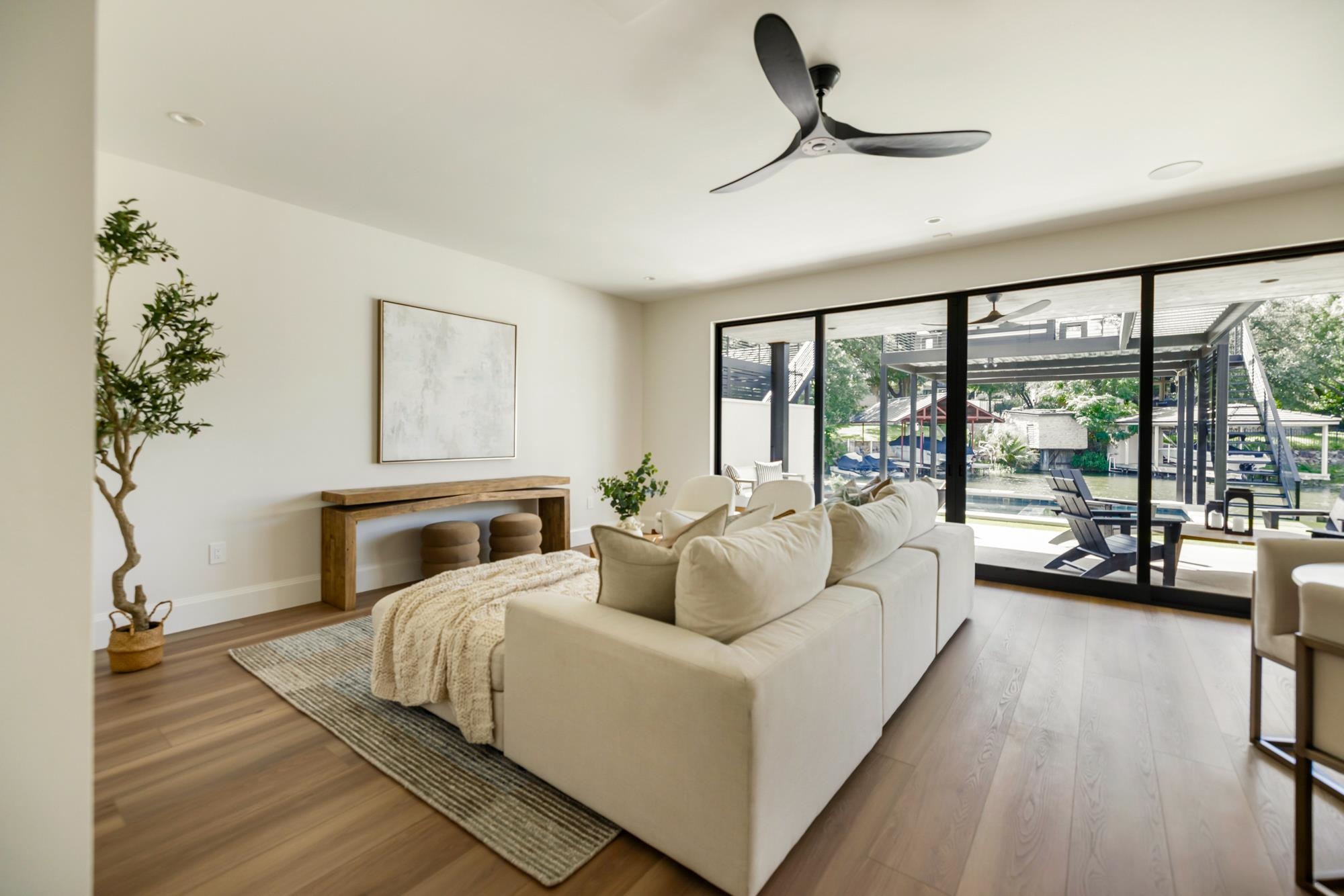 701-D Hi Circle North Drive