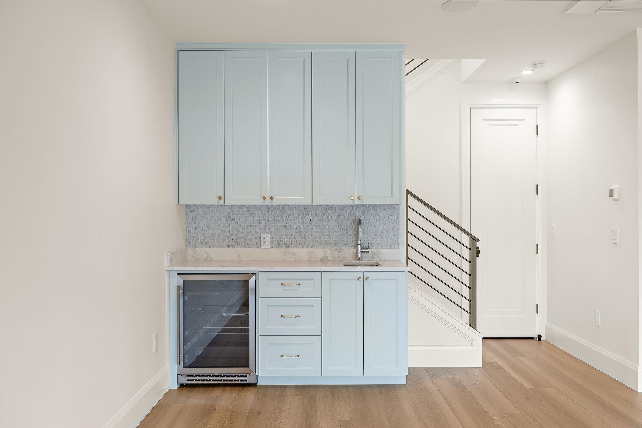 701-D Hi Circle North Drive