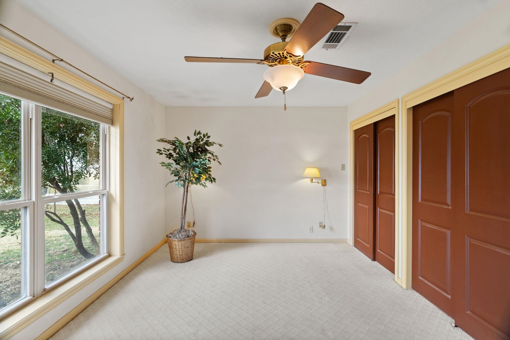 104 Live Oak