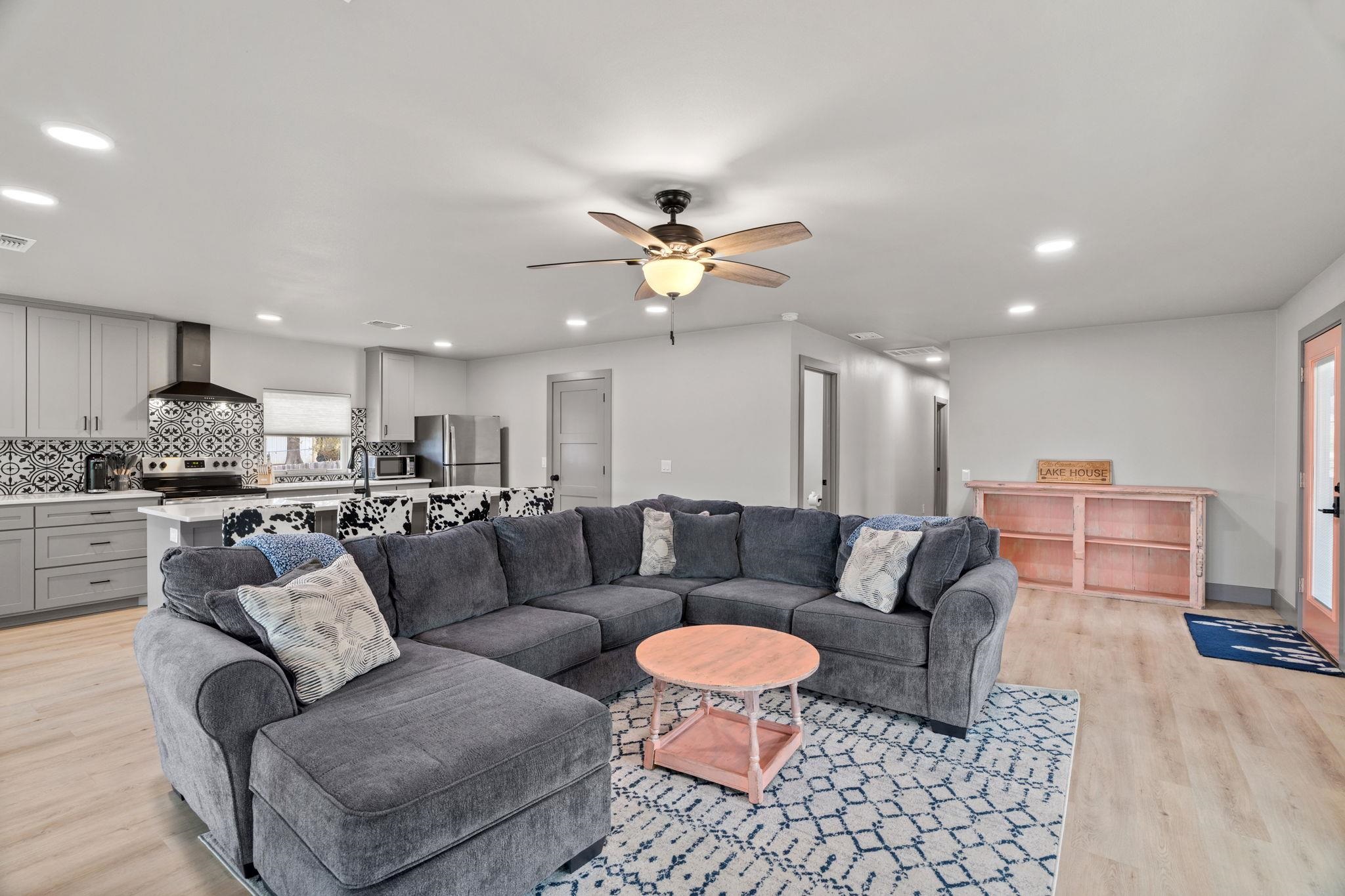 2028 Williams Lakeshore