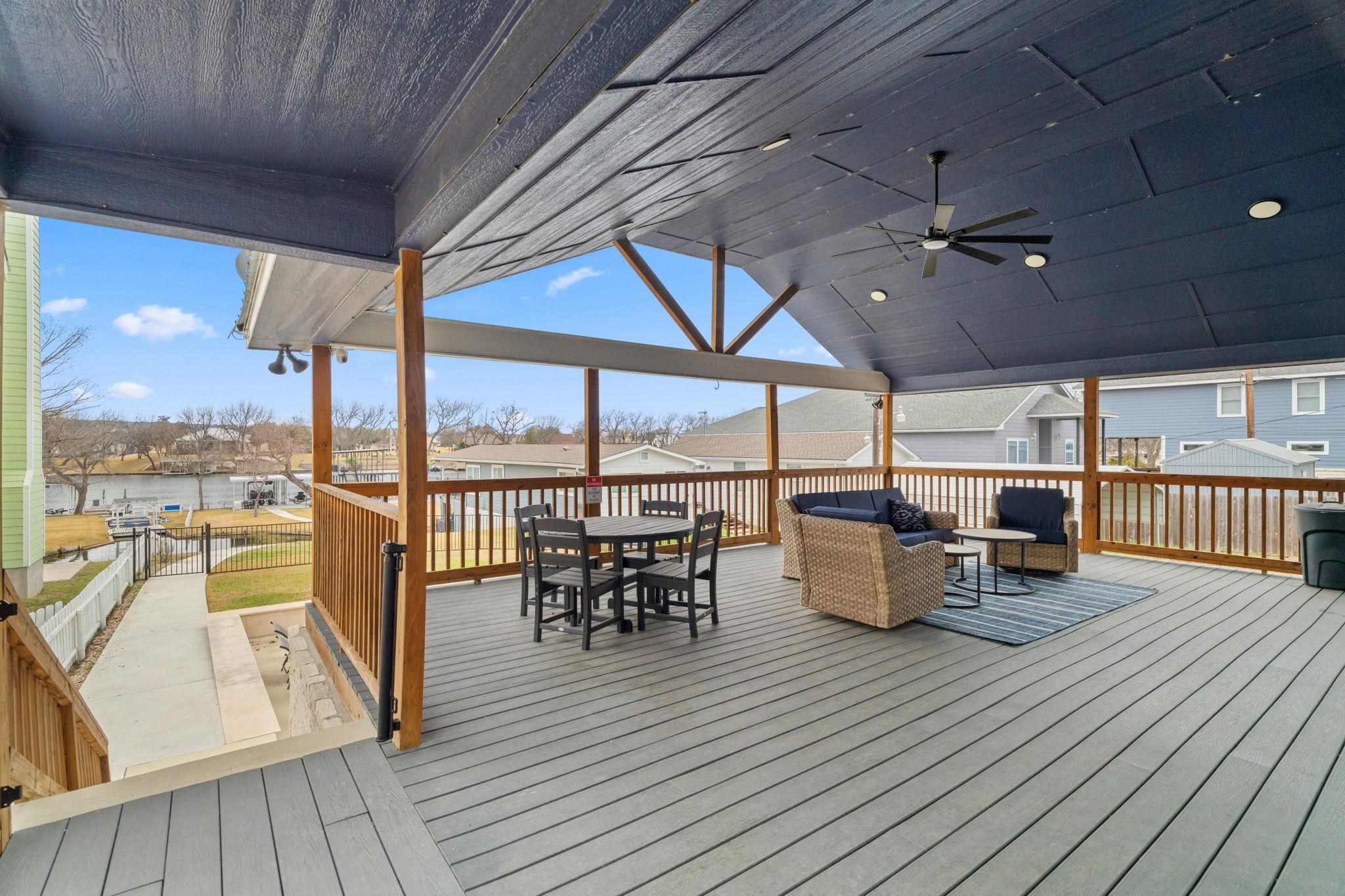 2028 Williams Lakeshore