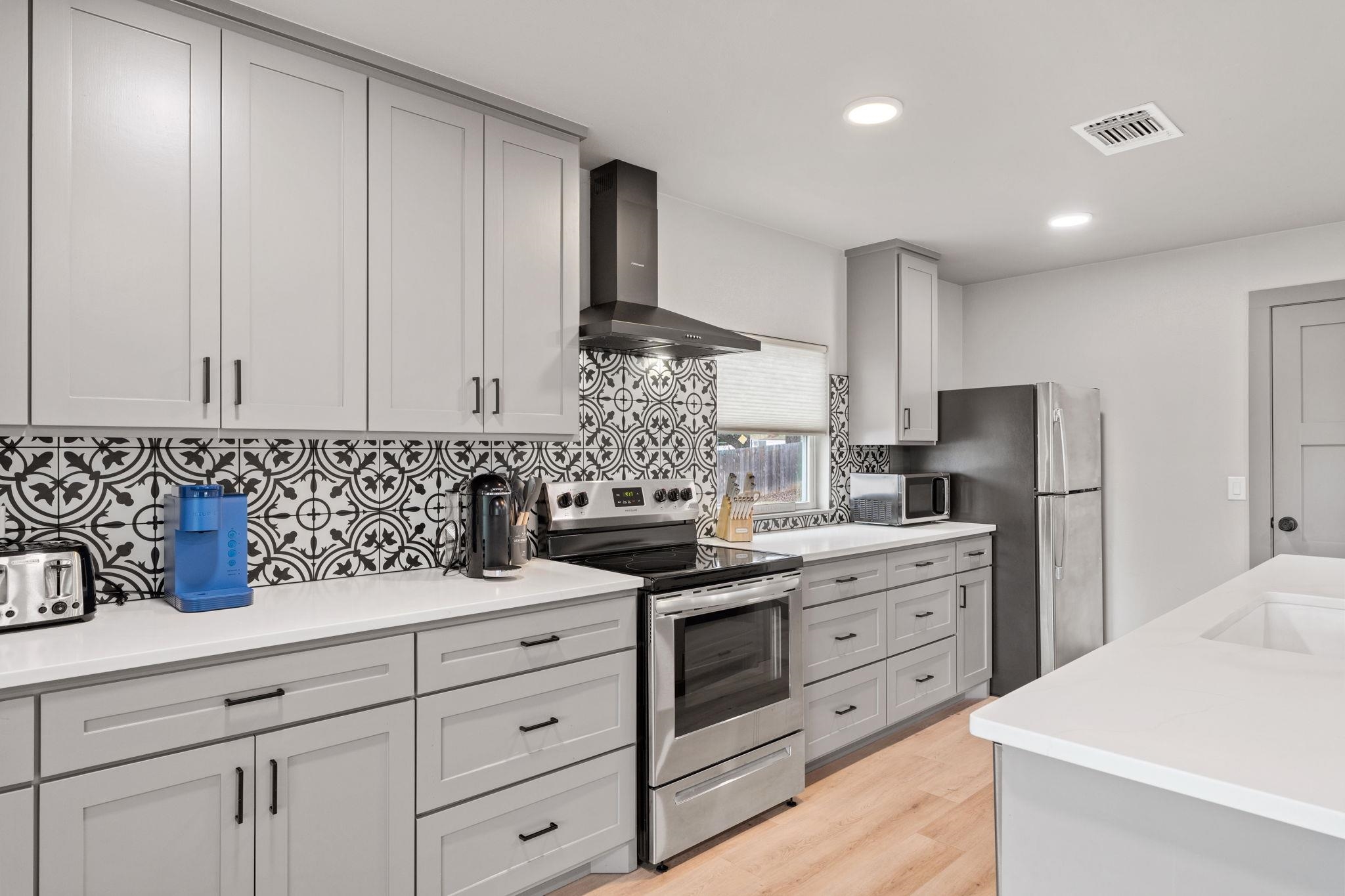 2028 Williams Lakeshore