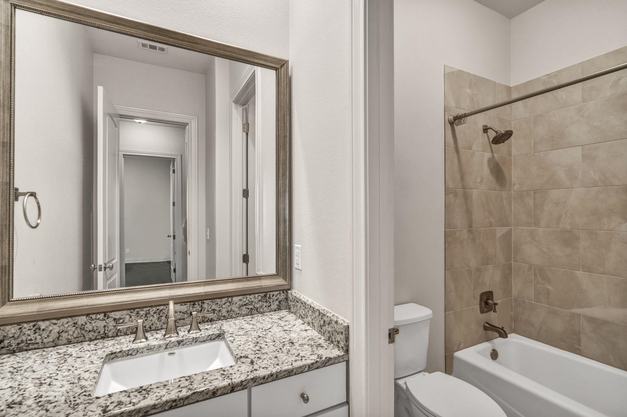 306 Enclave Circle