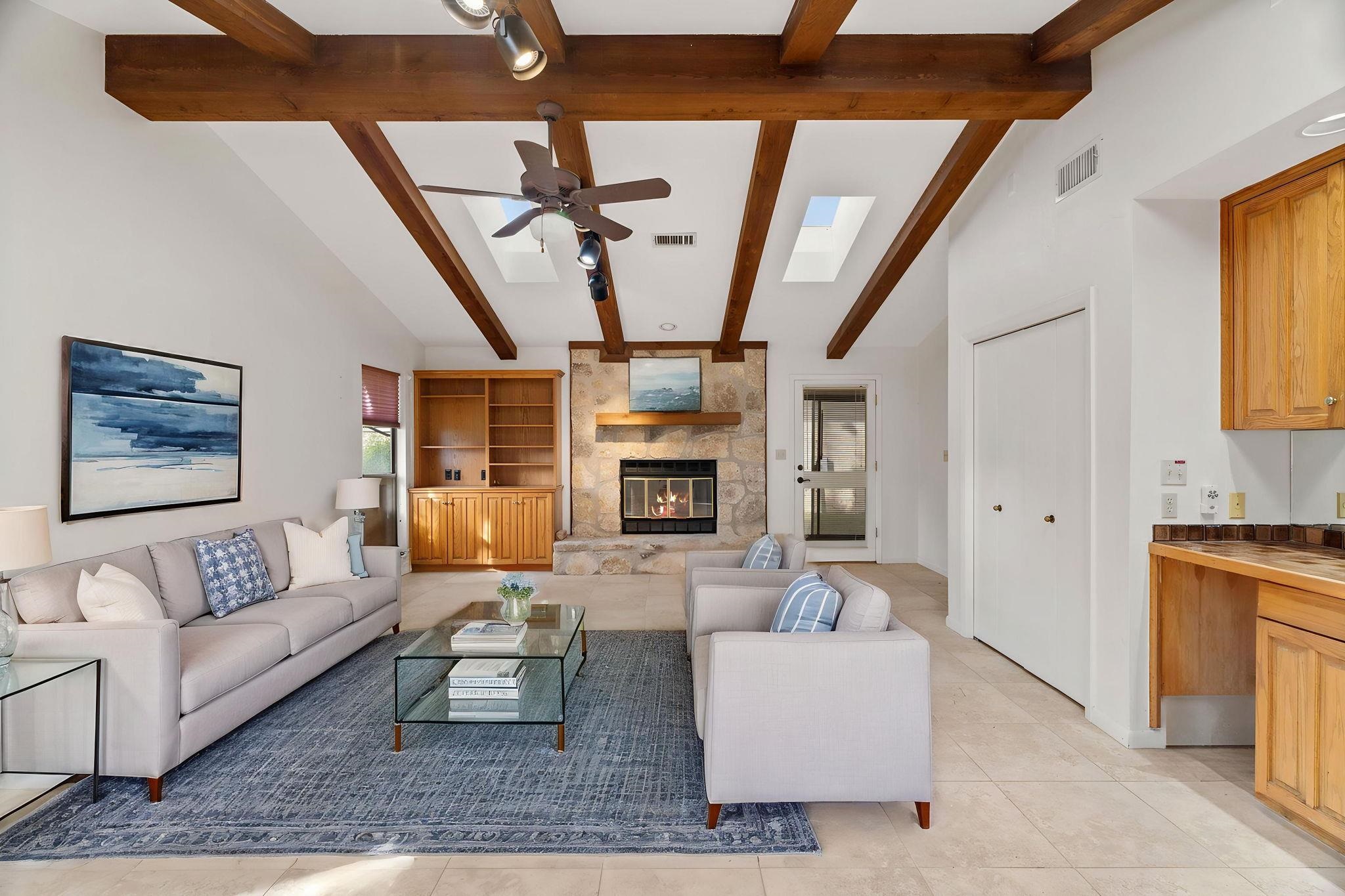 216 Harbor Light