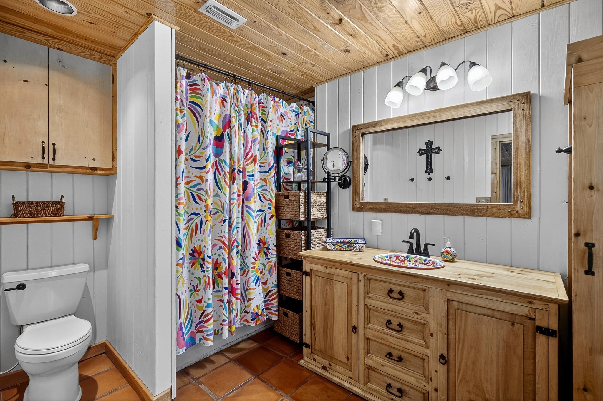 710 Sandy Harbor Drive