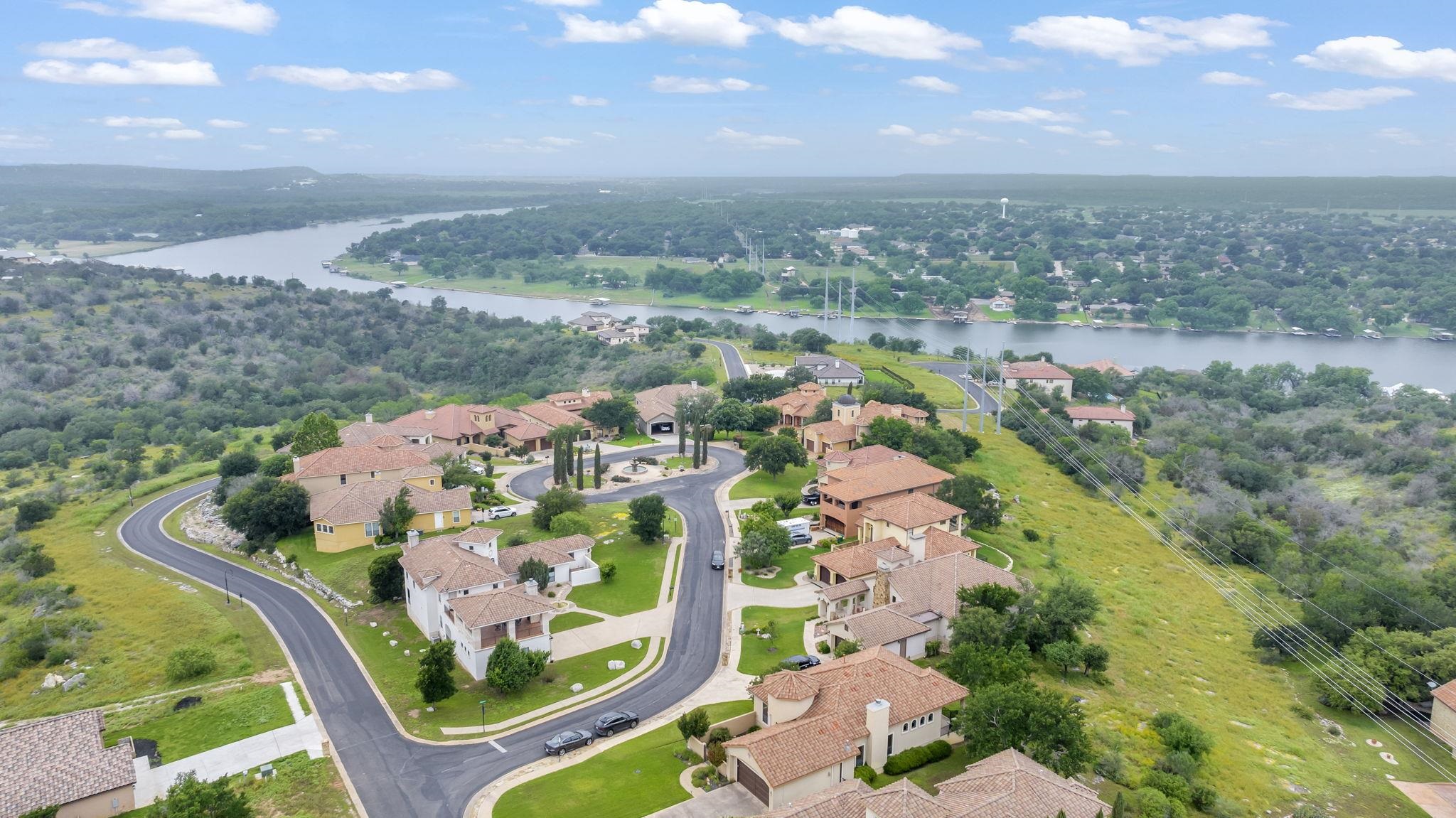 409 Cielo Circle