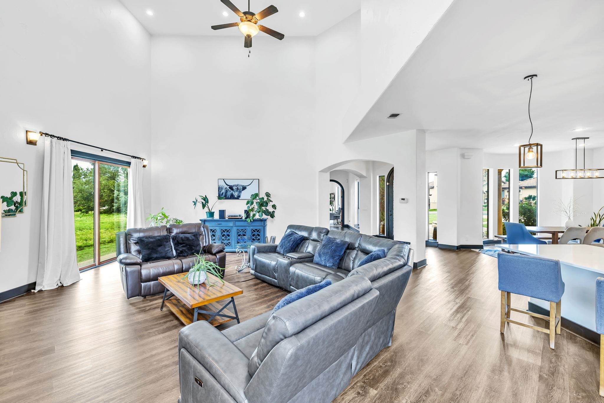 409 Cielo Circle