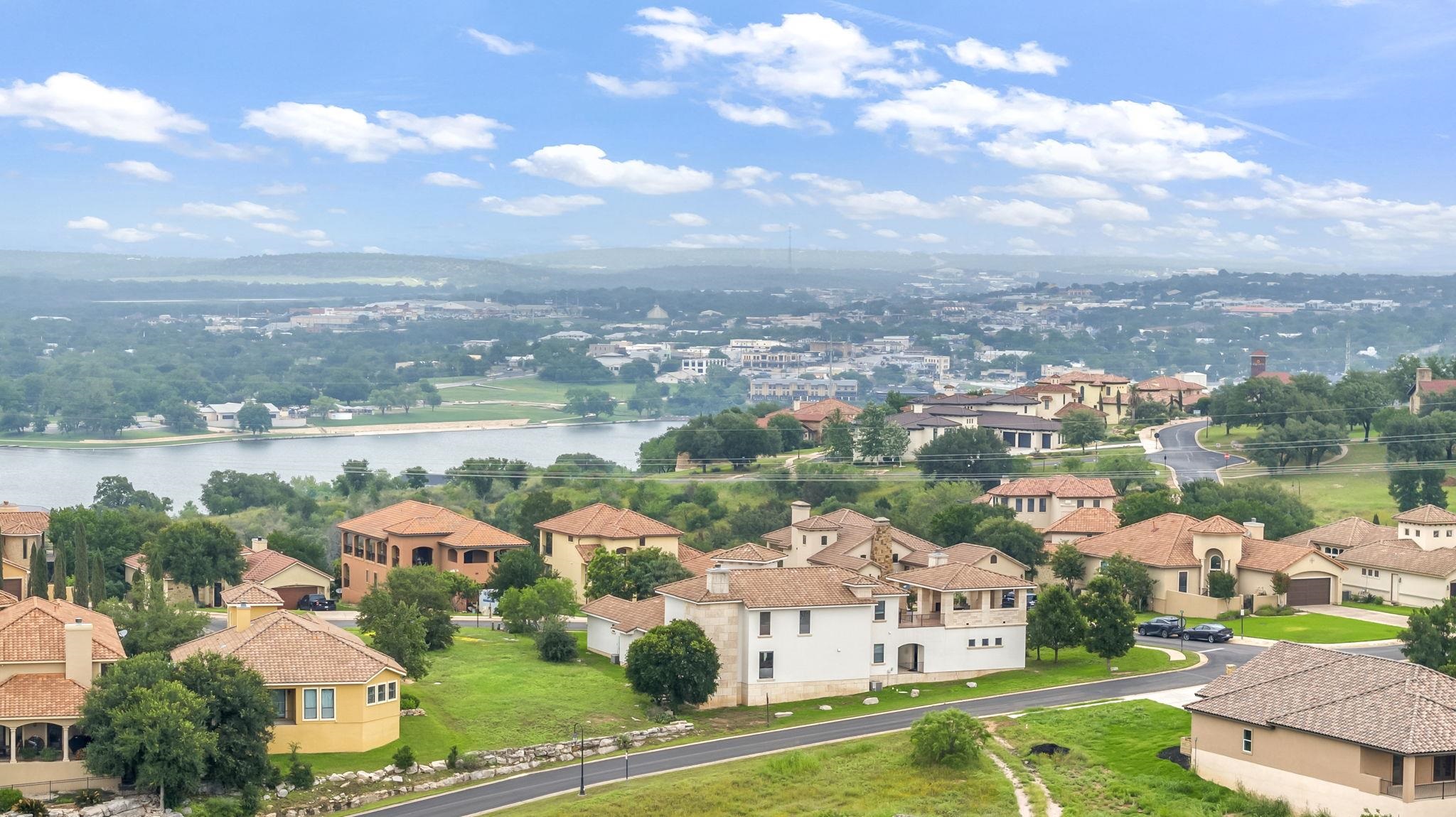 409 Cielo Circle