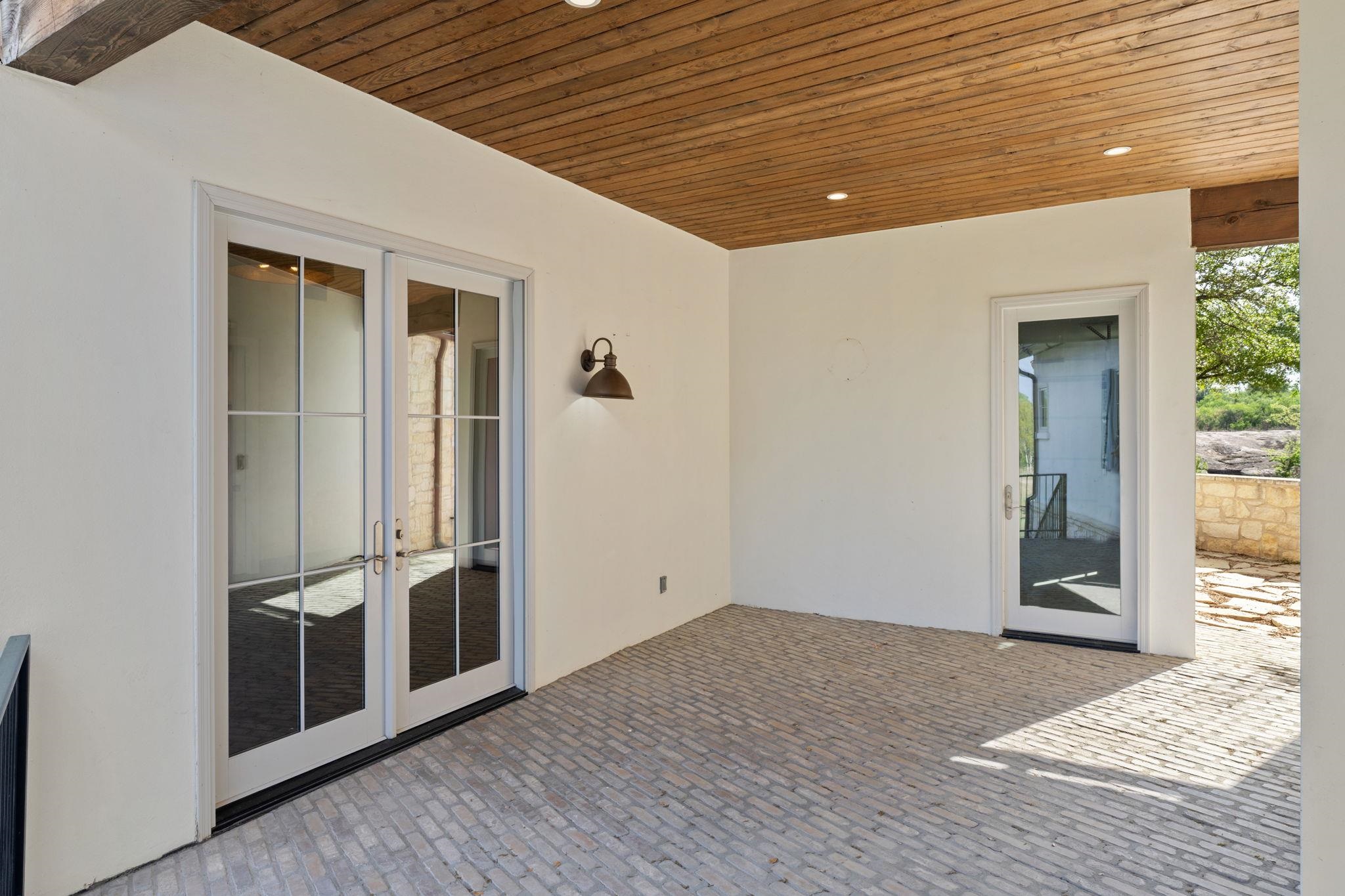 151 La Serena Loop