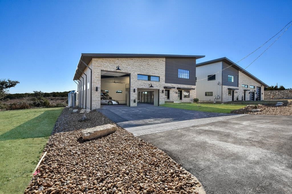 1301 O'Reilly Drive