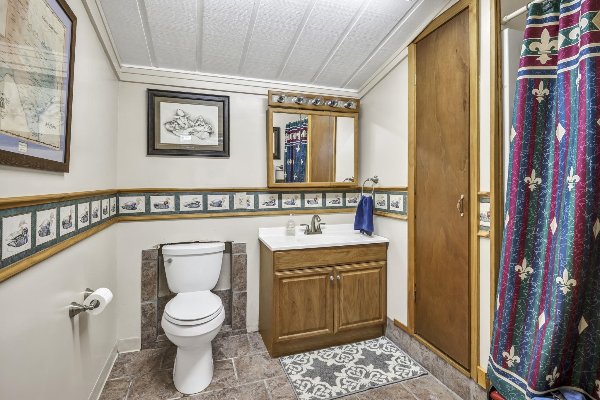 1912 US-281 S Highway