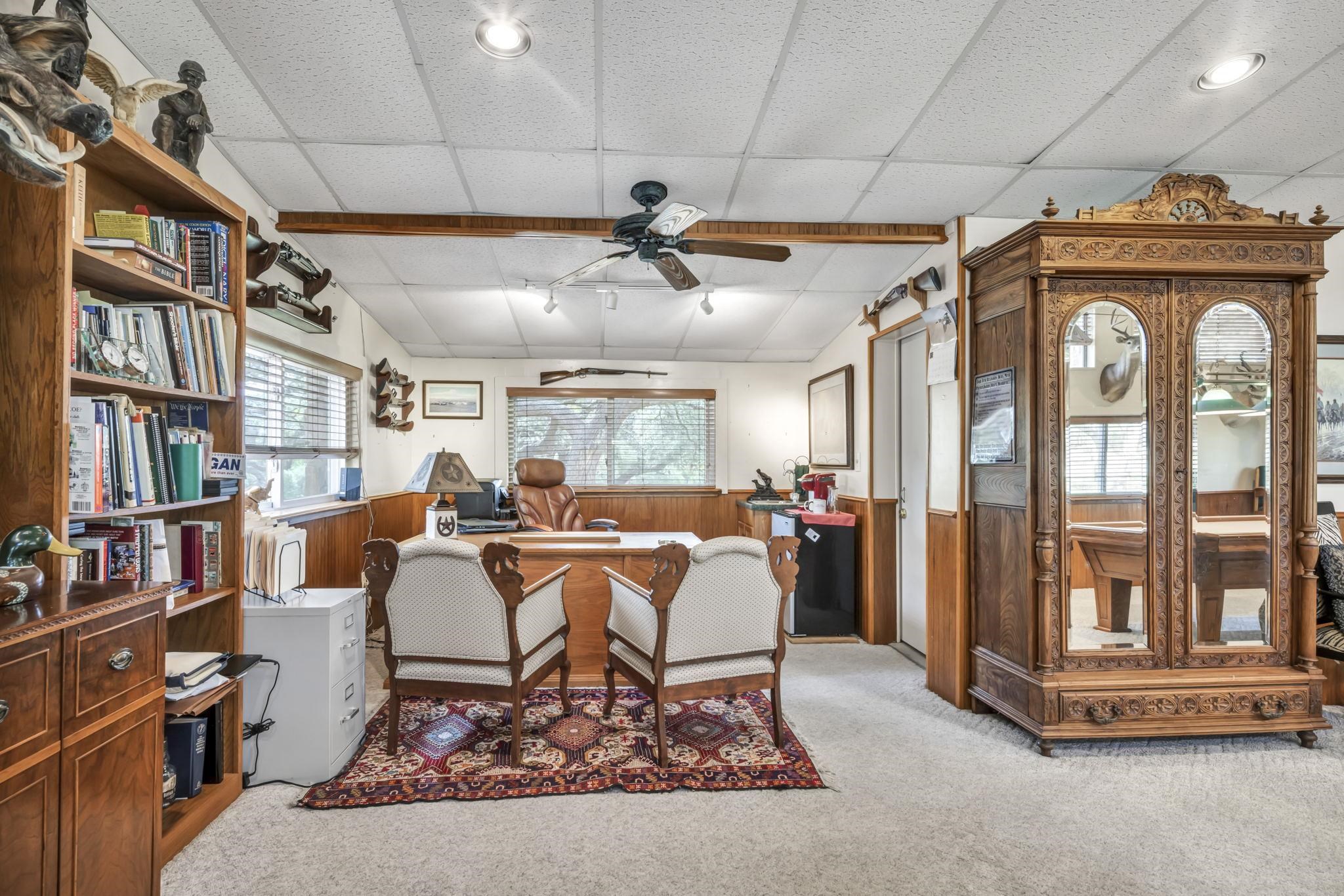 1912 US-281 S Highway