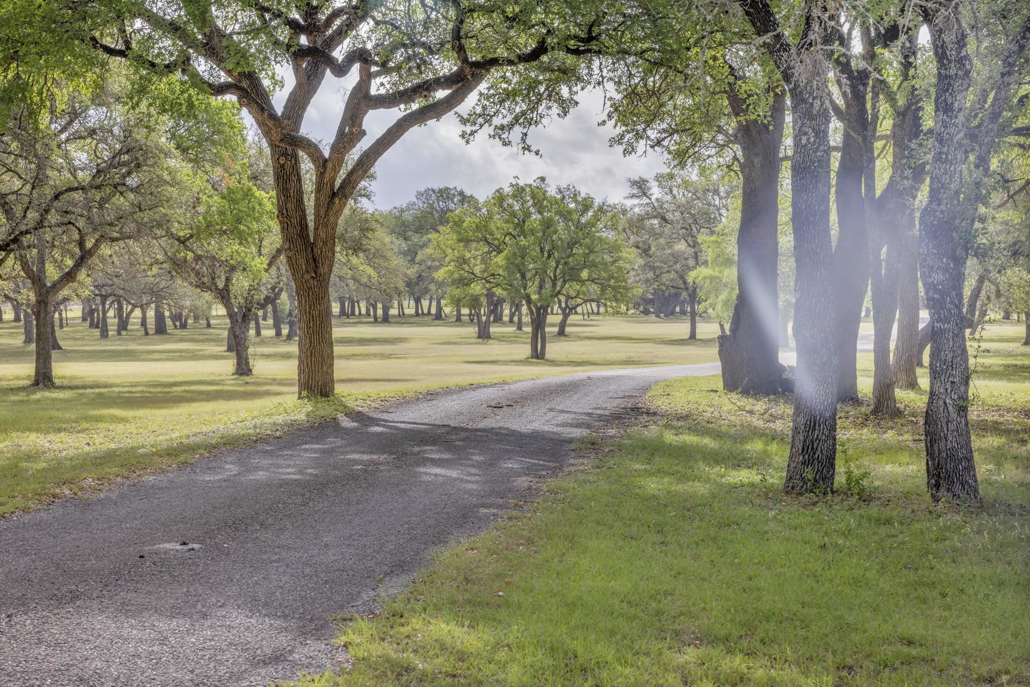 1912 US-281 S Highway