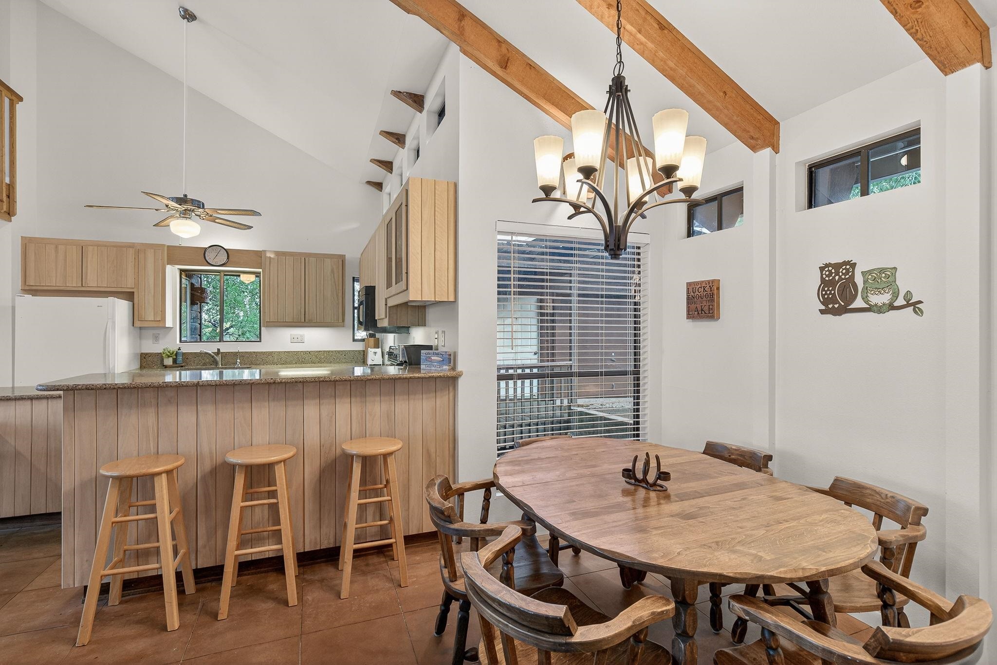 2512 Sunset Cliff Road