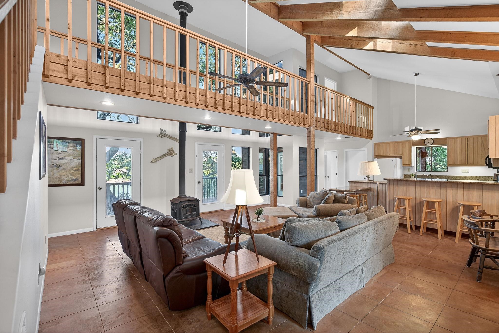 2512 Sunset Cliff Road