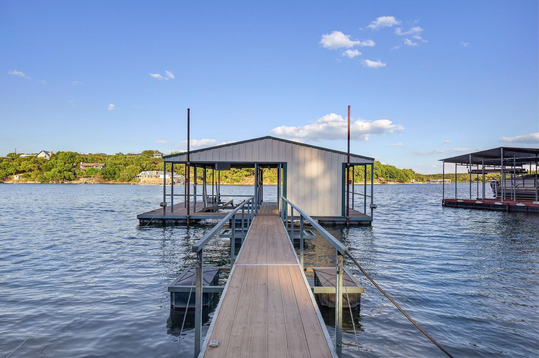 2512 Sunset Cliff Road
