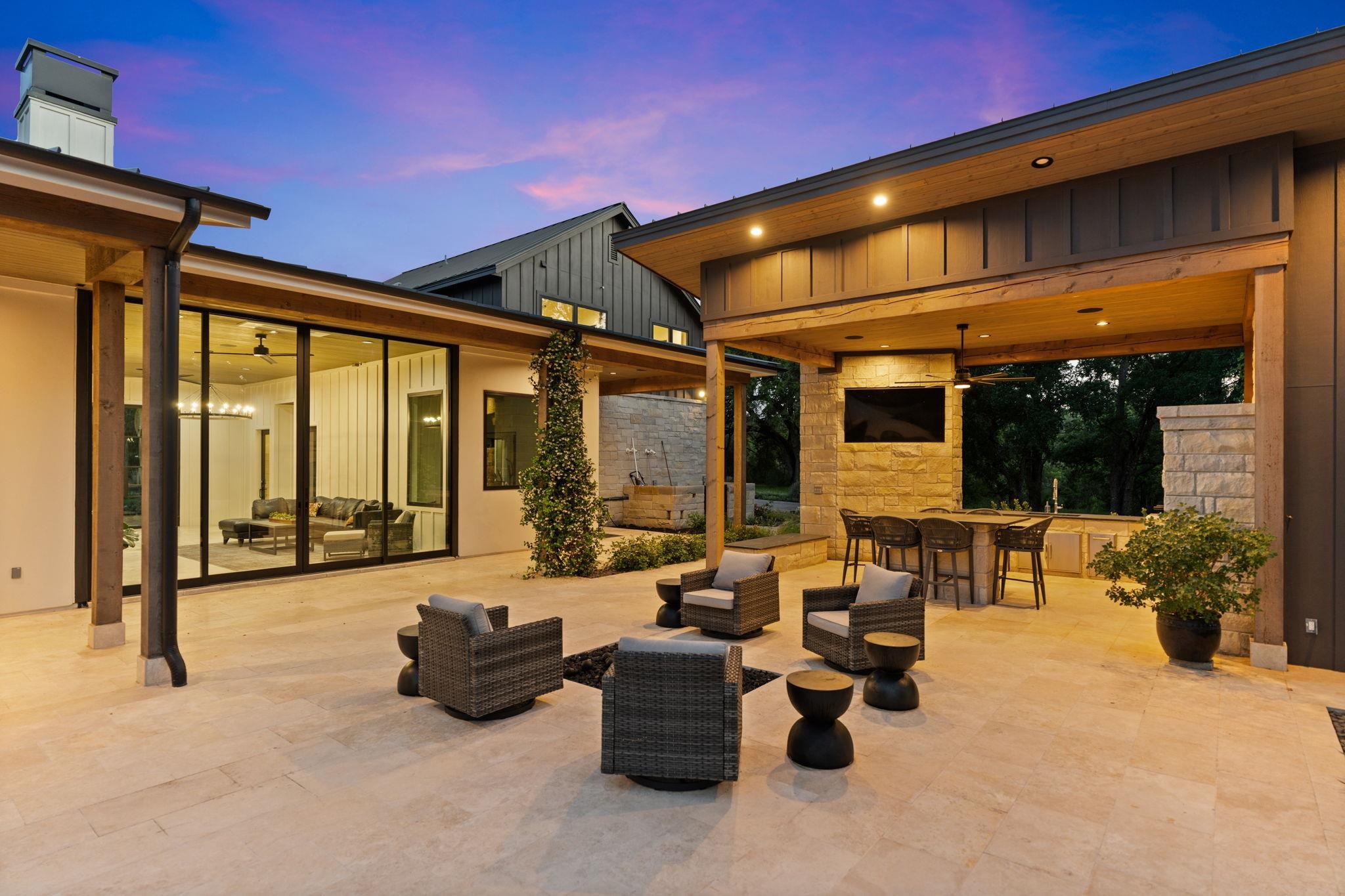 1011 The Trails Parkway