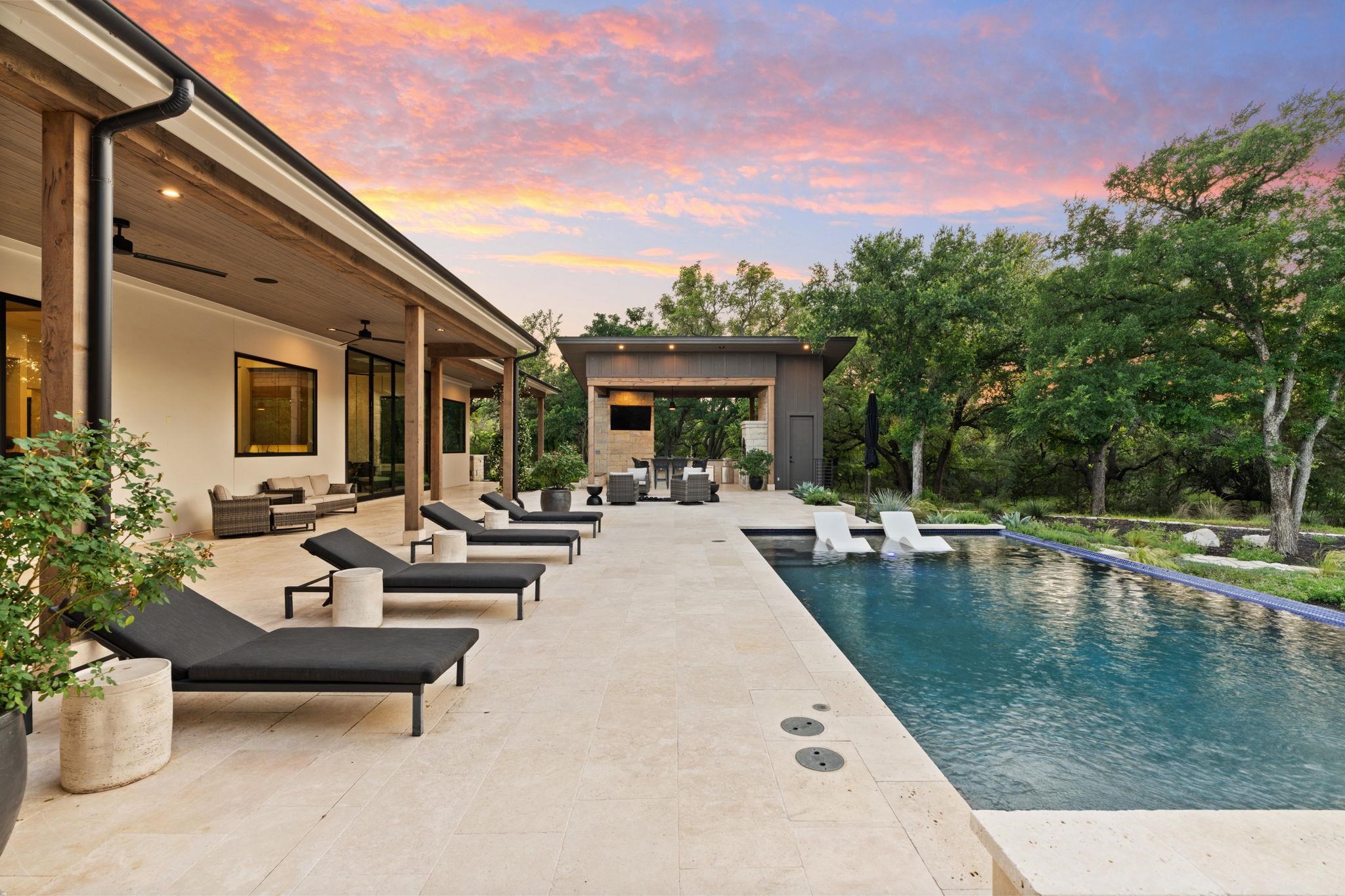 1011 The Trails Parkway