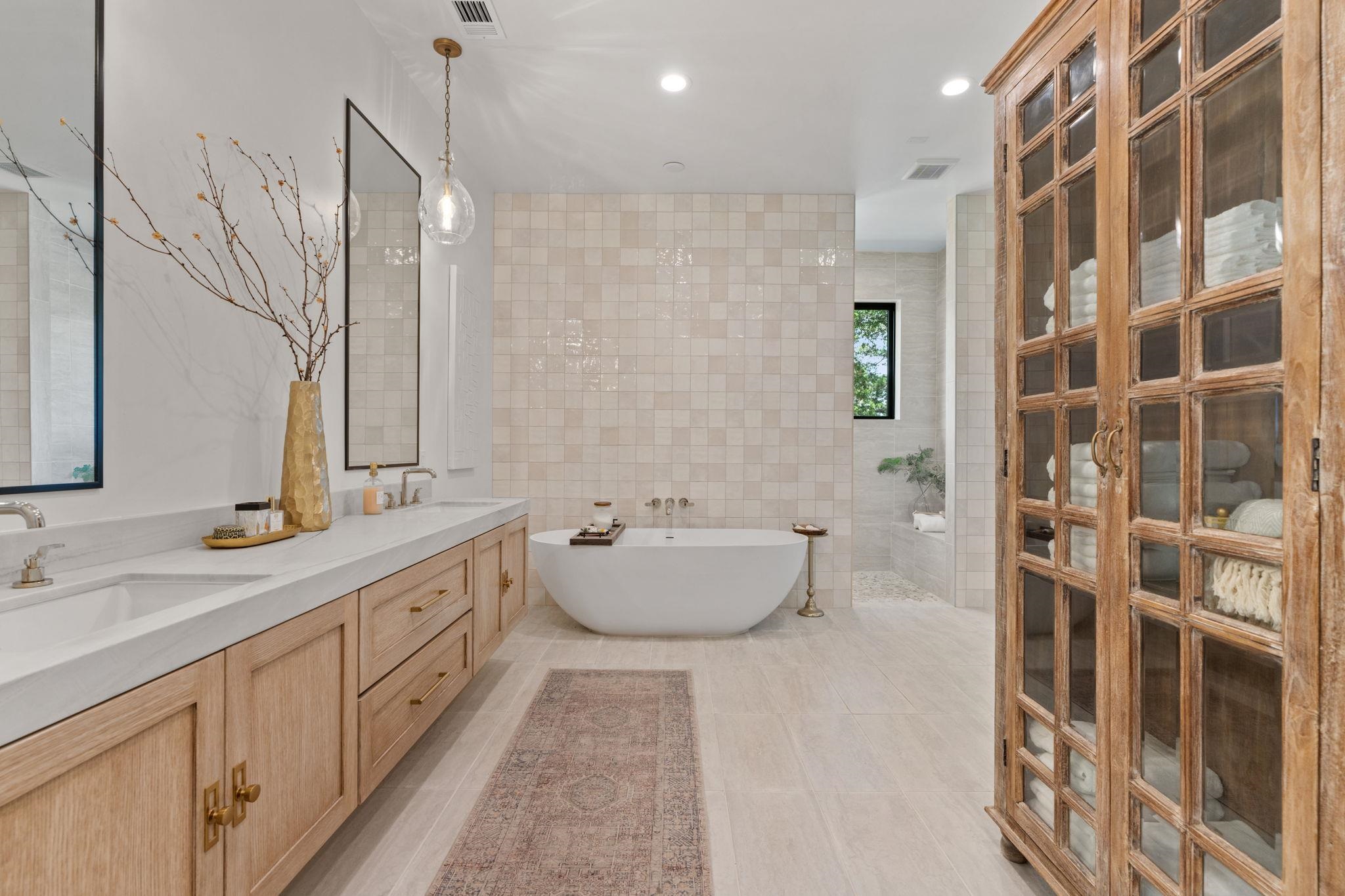 1011 The Trails Parkway