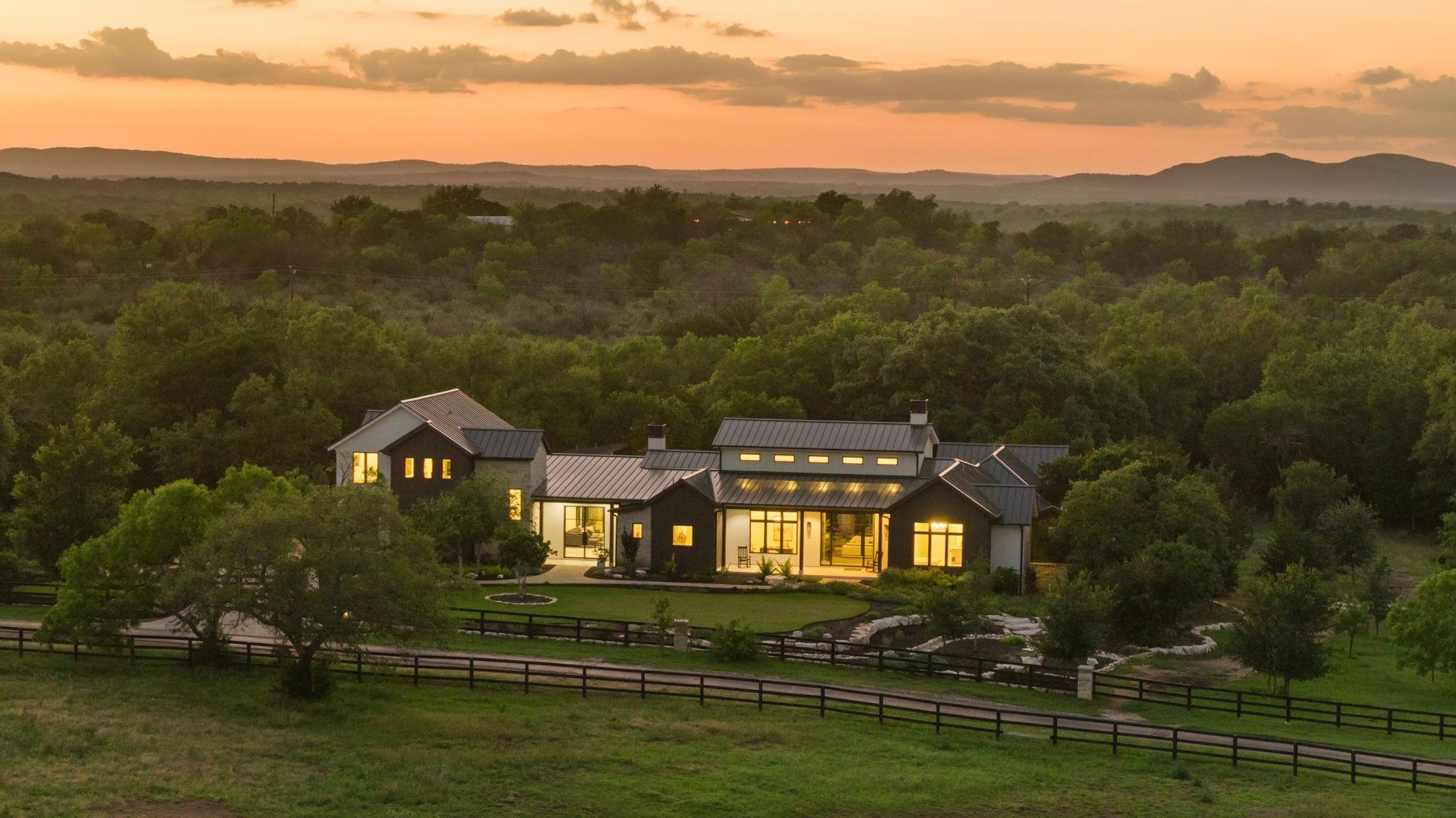 1011 The Trails Parkway