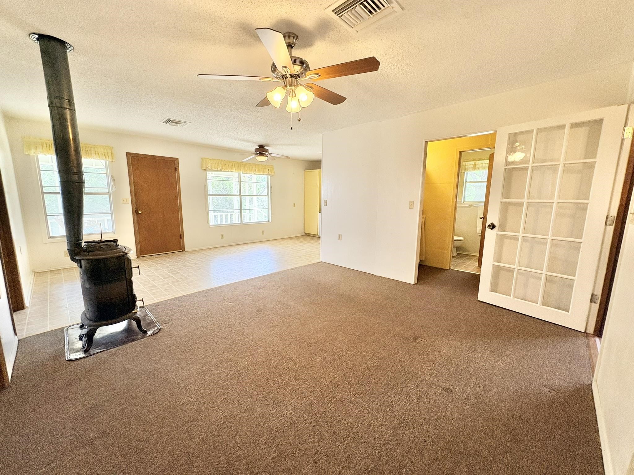 1115 Edgewater Drive