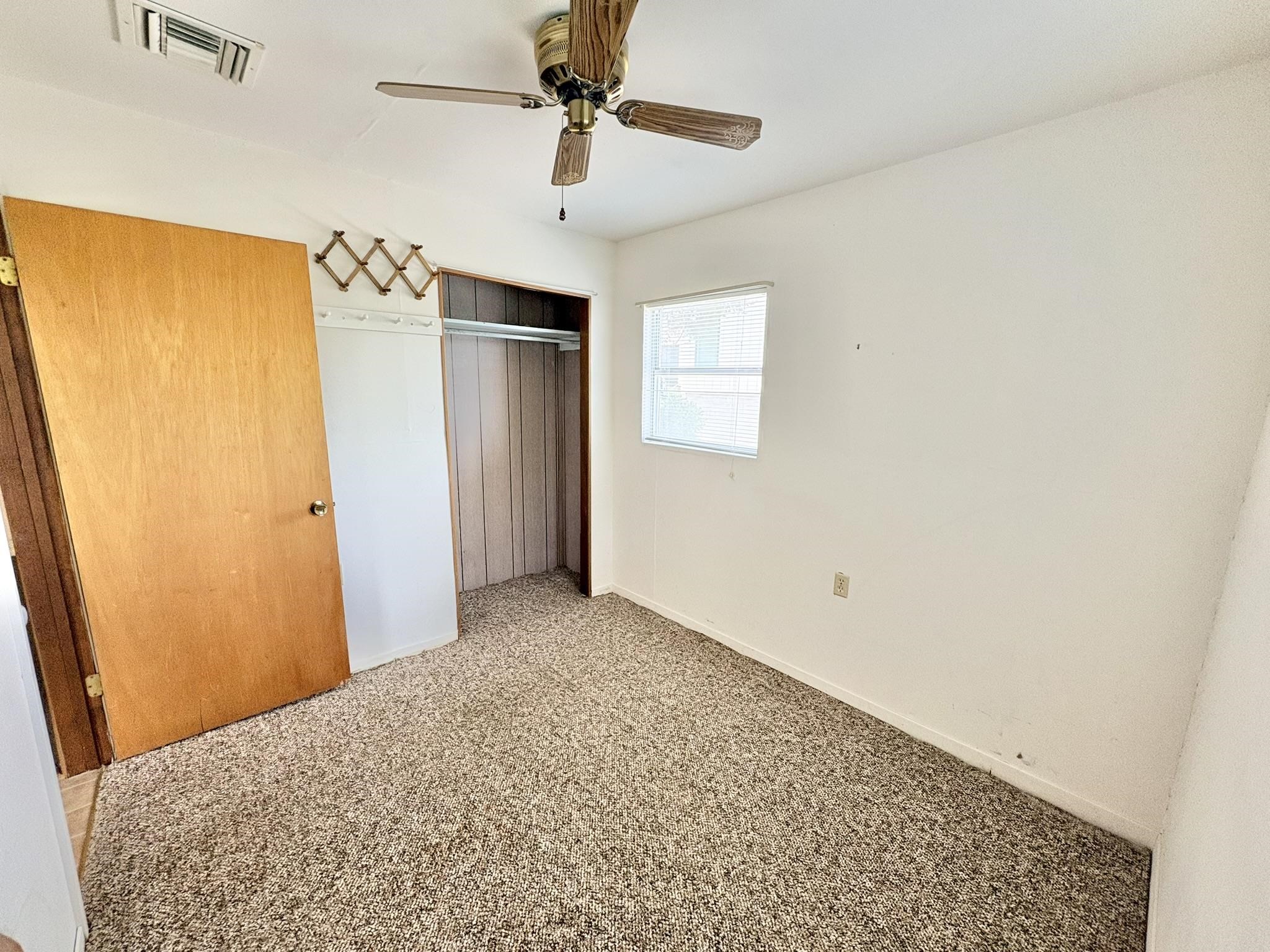 1115 Edgewater Drive