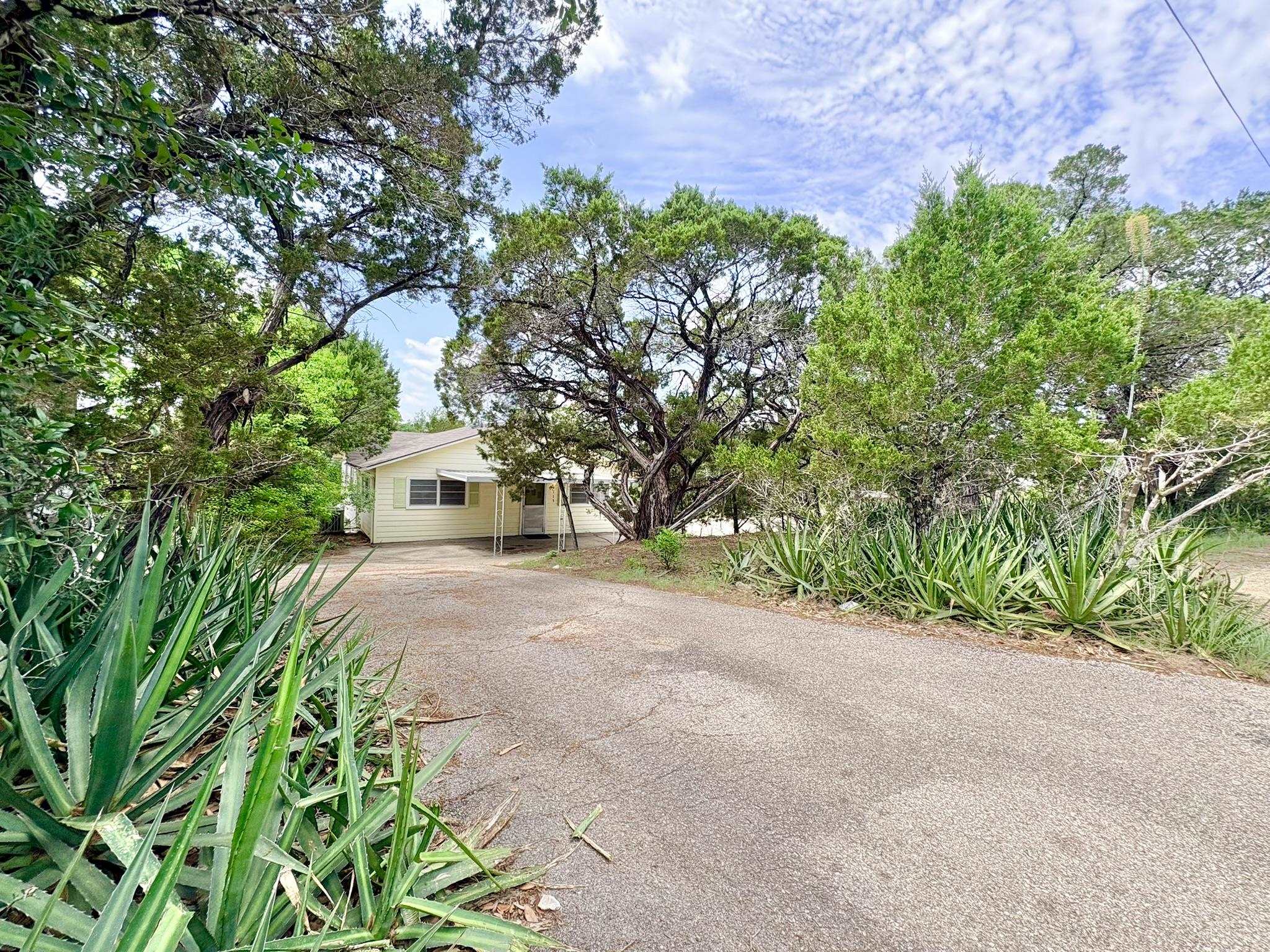 1115 Edgewater Drive