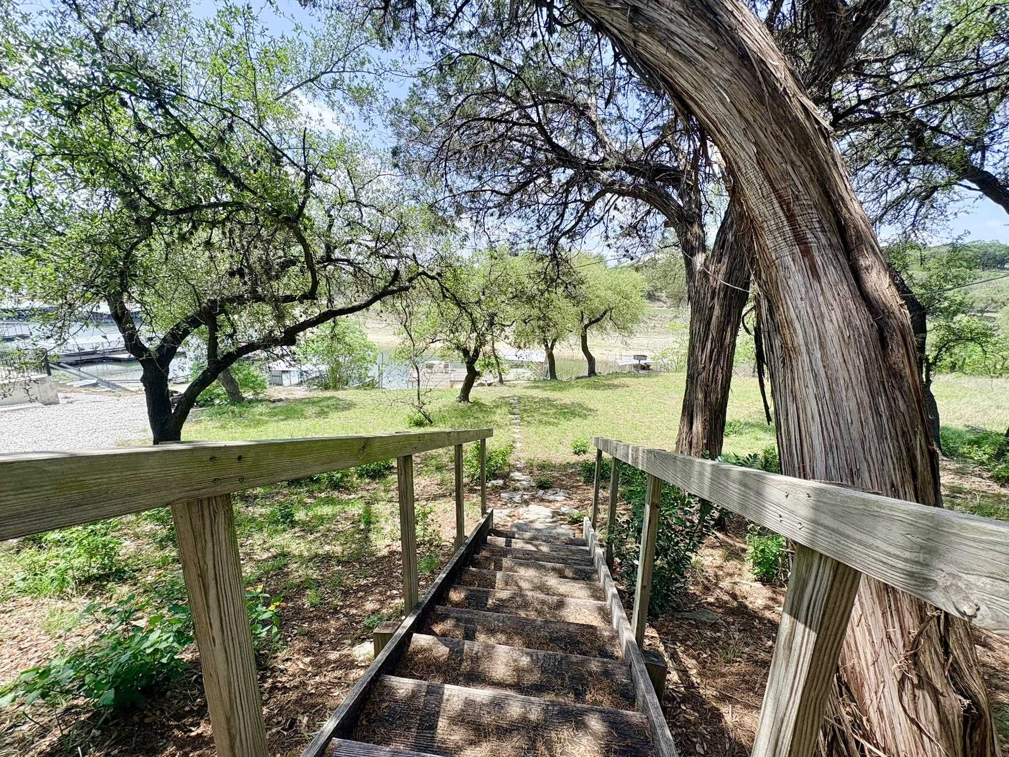 1115 Edgewater Drive