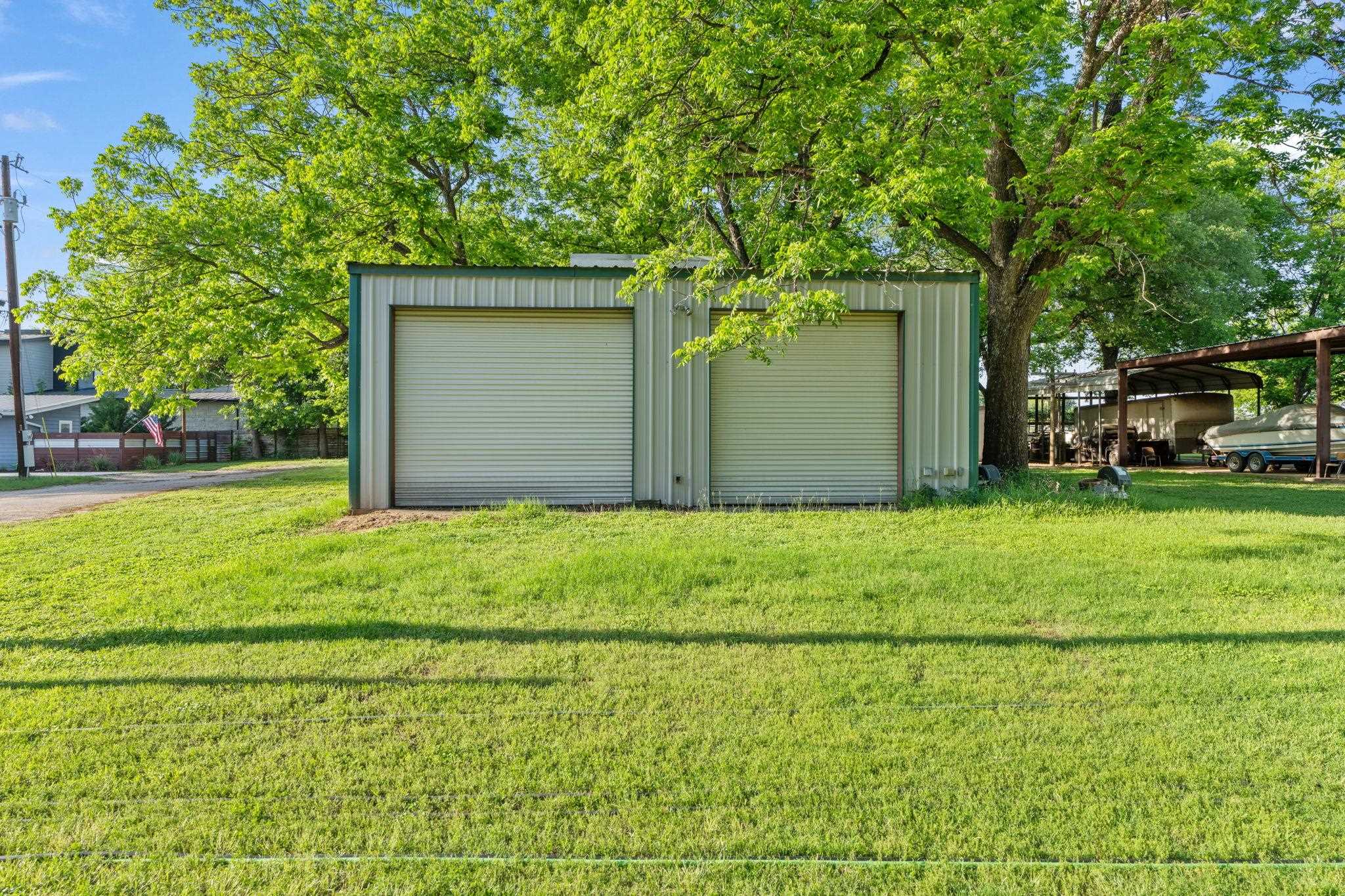 1402 County Road 135