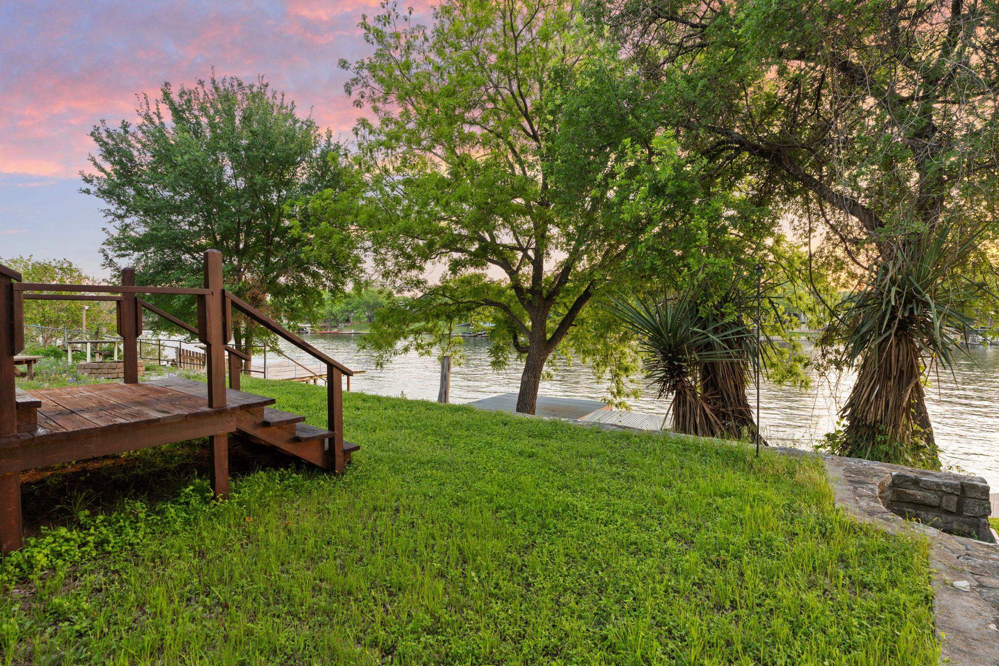 1402 County Road 135