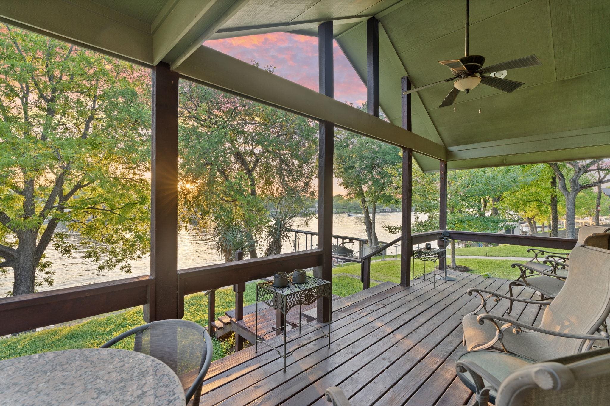 1402 County Road 135