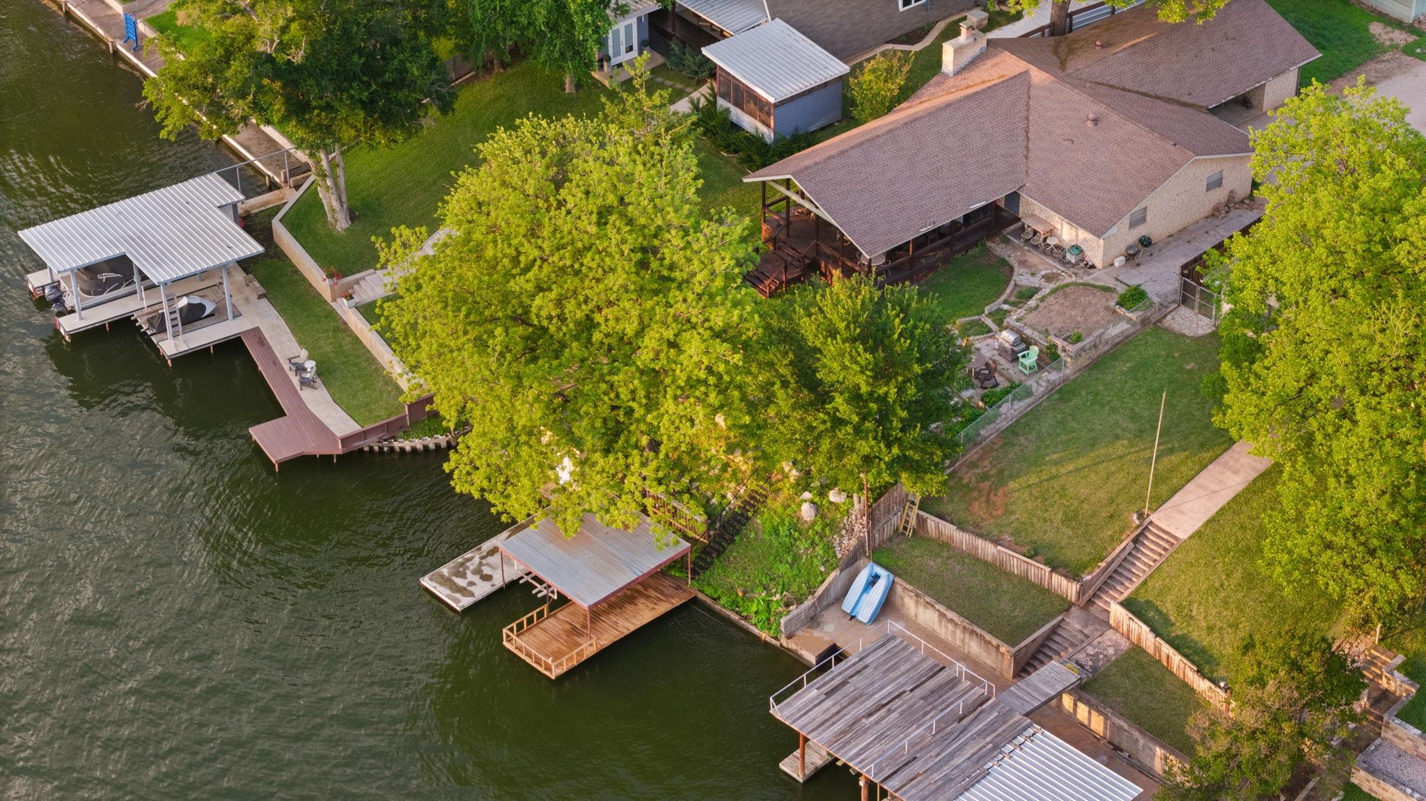1402 County Road 135