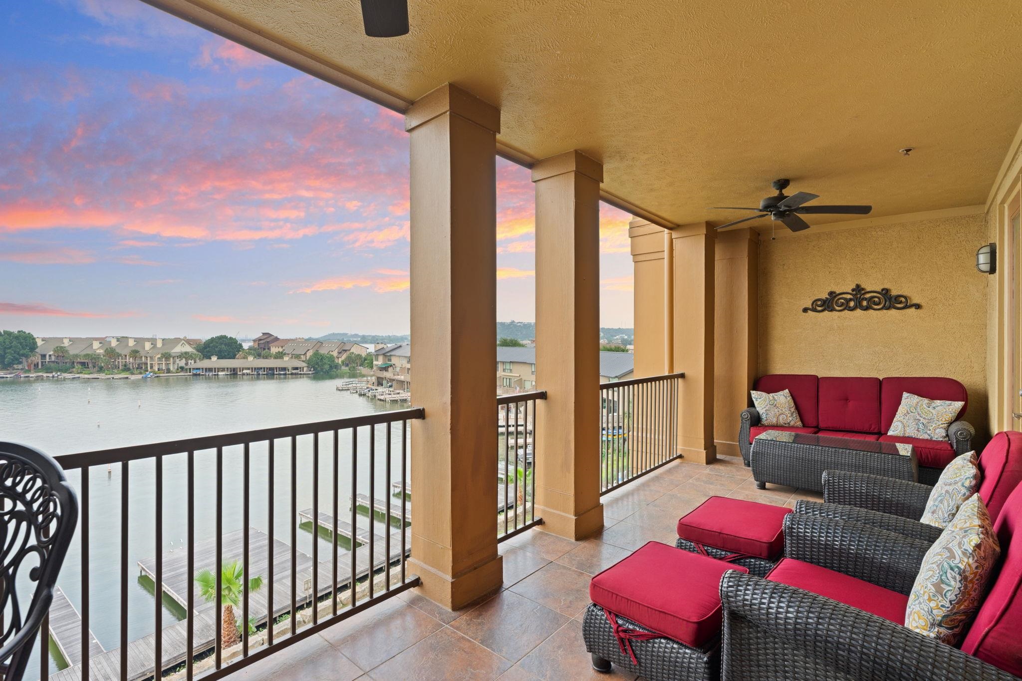 98 Island Dr
