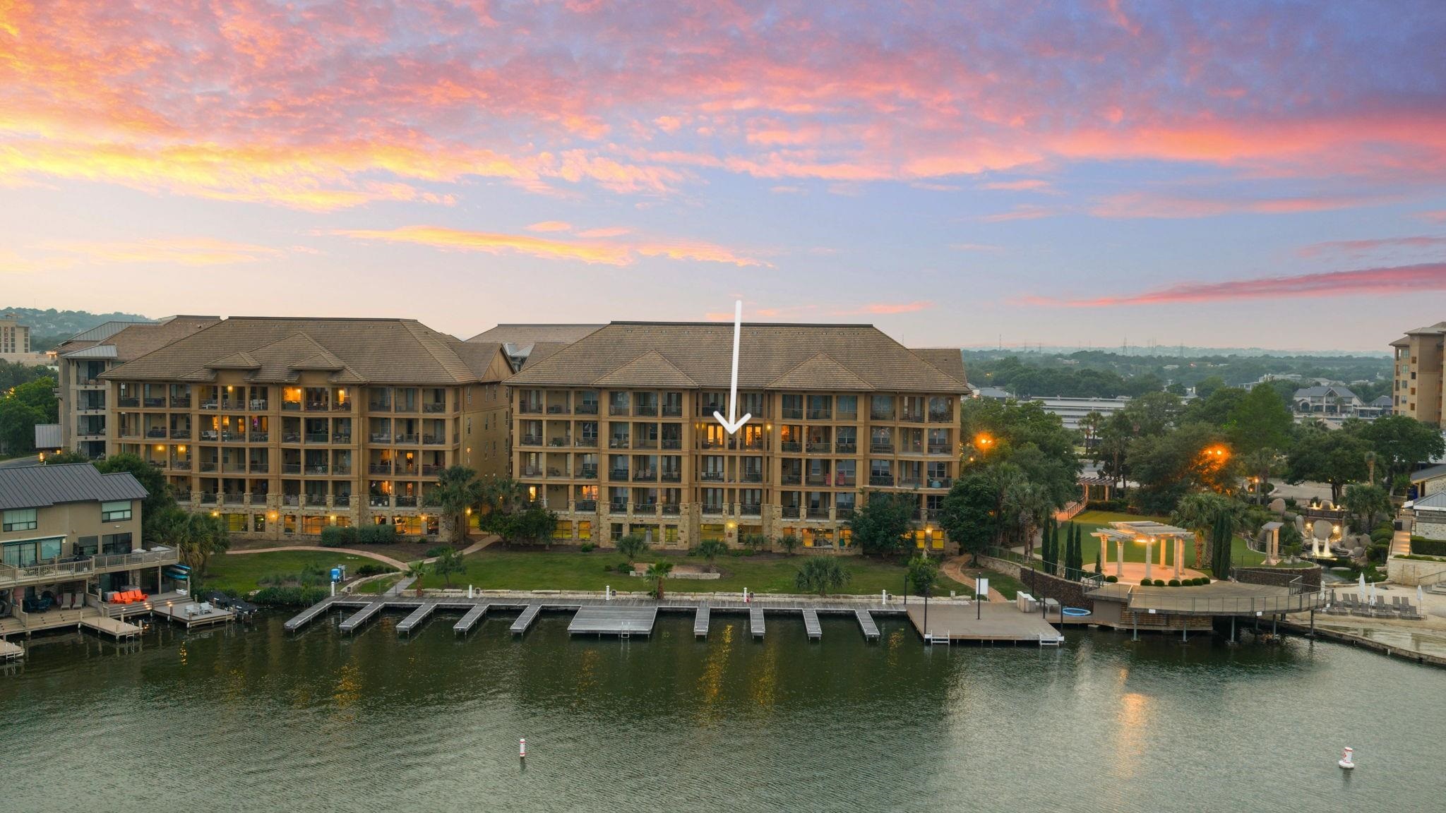 98 Island Dr